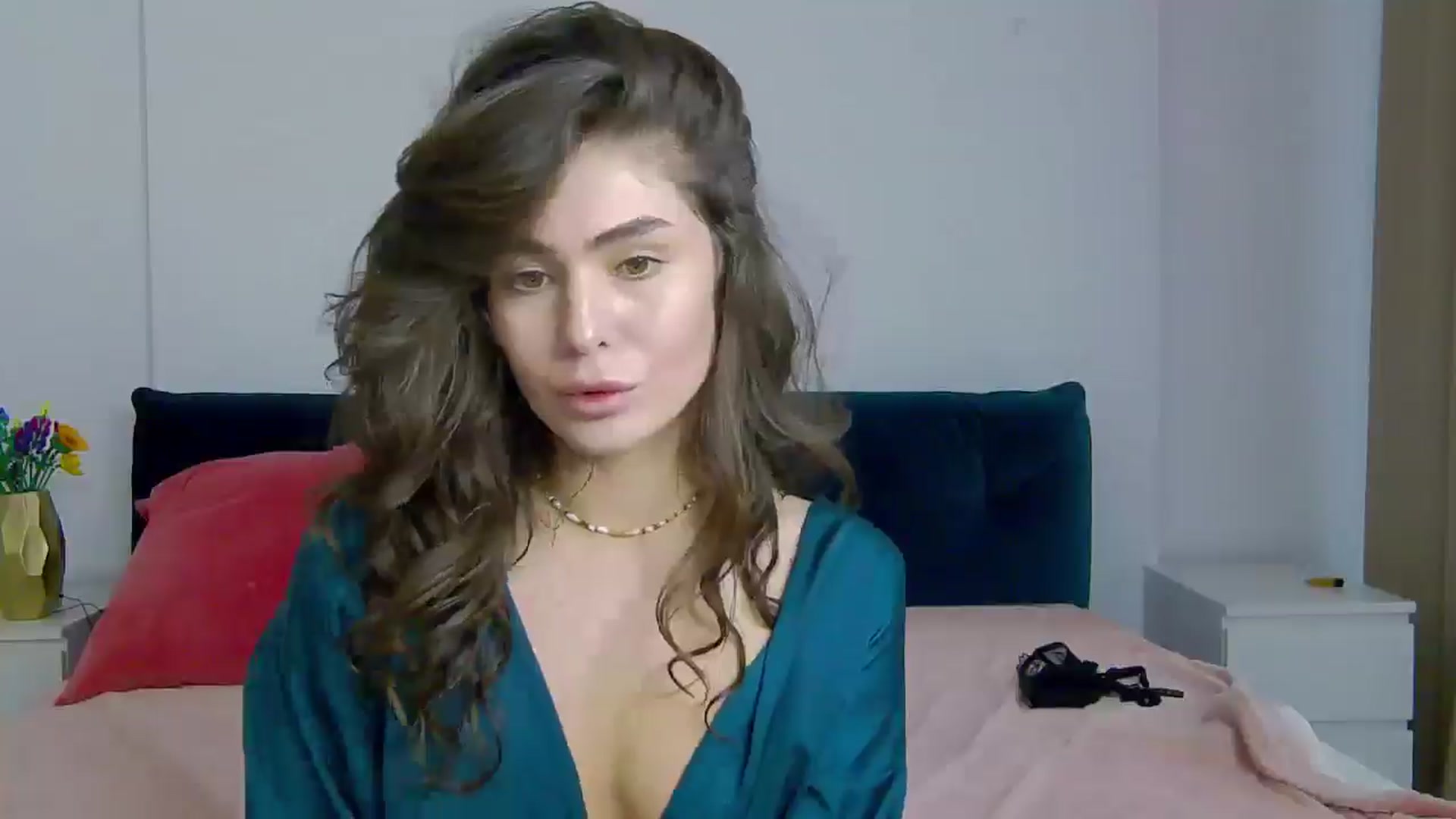 Gallery image thumbnail from NaiaaBee's myfreecams stream on, 05/10/2025, 18:42 image 7 of 20