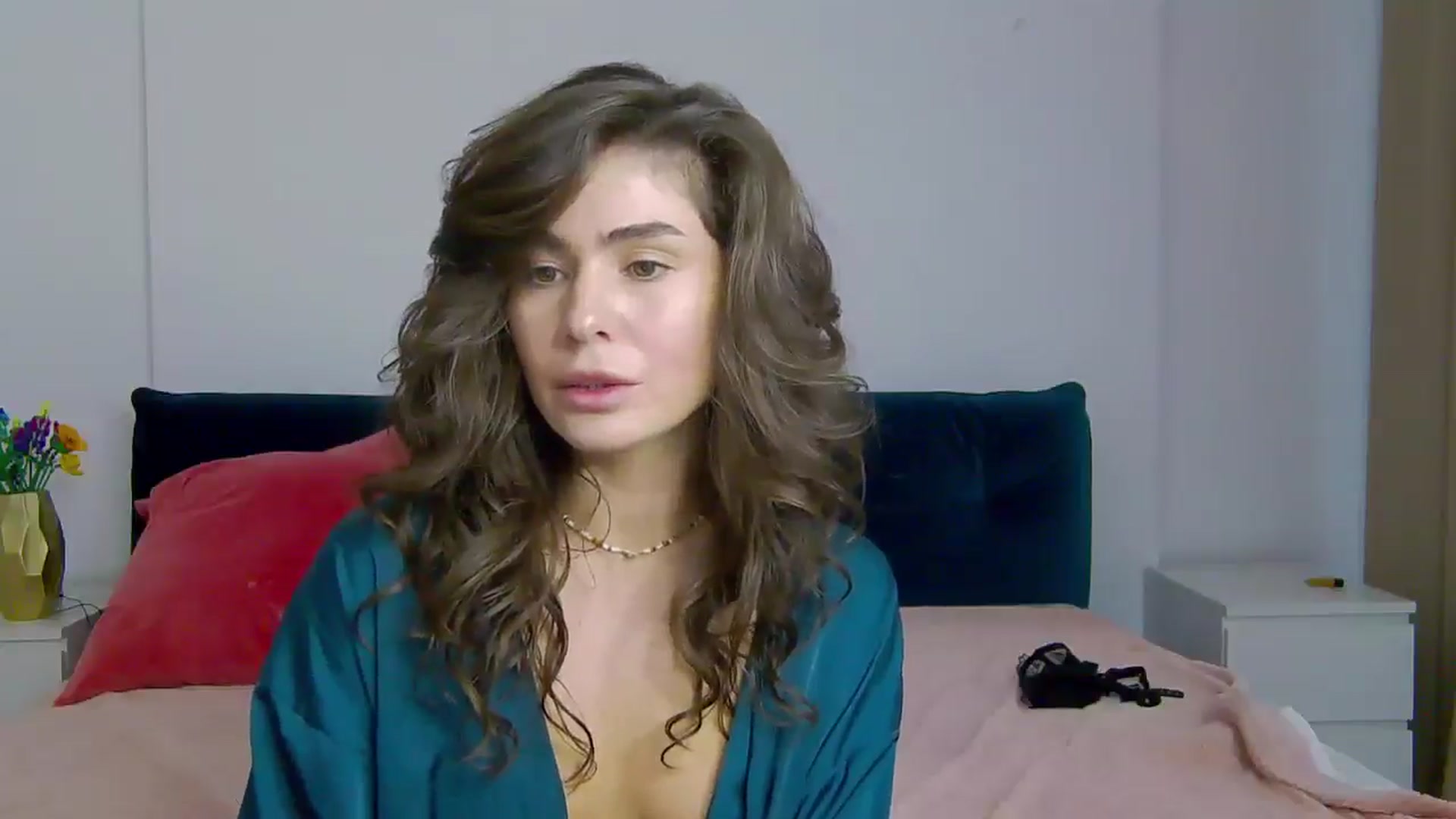 Gallery image thumbnail from NaiaaBee's myfreecams stream on, 05/10/2025, 18:42 image 8 of 20