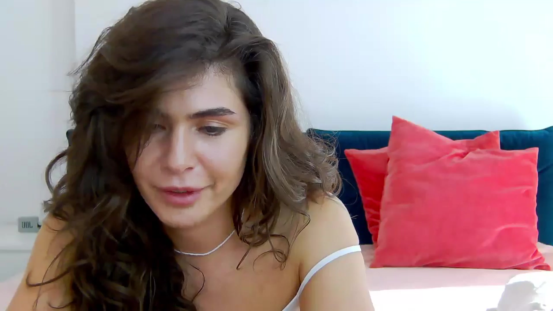 Gallery image thumbnail from NaiaaBee's myfreecams stream on, 05/15/2025, 14:37 image 9 of 20