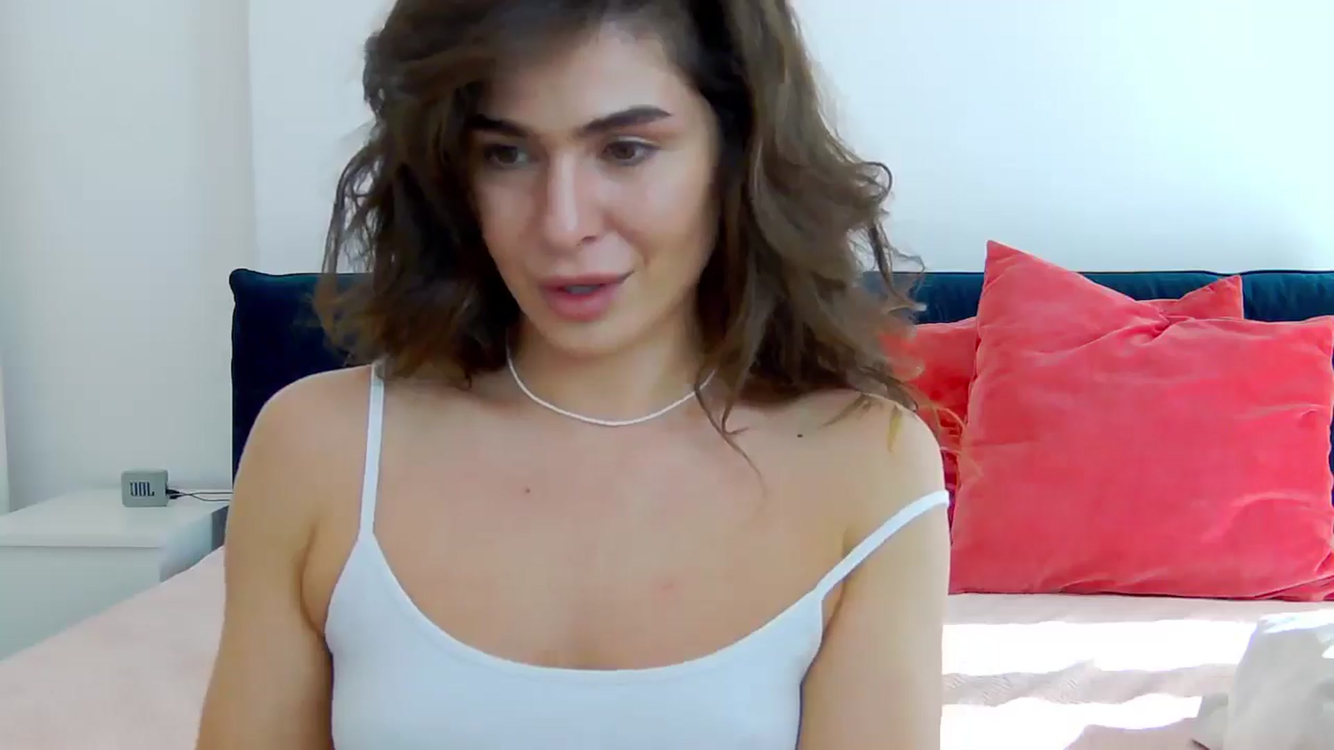 Gallery image thumbnail from NaiaaBee's myfreecams stream on, 05/15/2025, 14:37 image 16 of 20