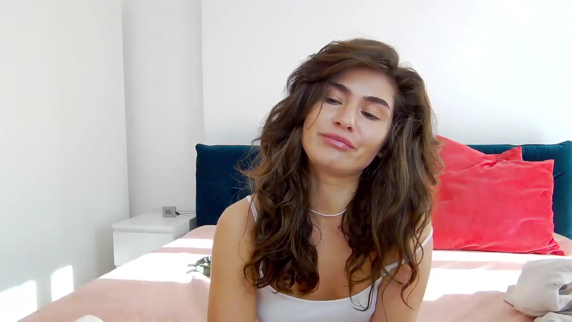 Gallery image thumbnail from NaiaaBee's myfreecams stream on, 05/15/2025, 15:07 image 13 of 20