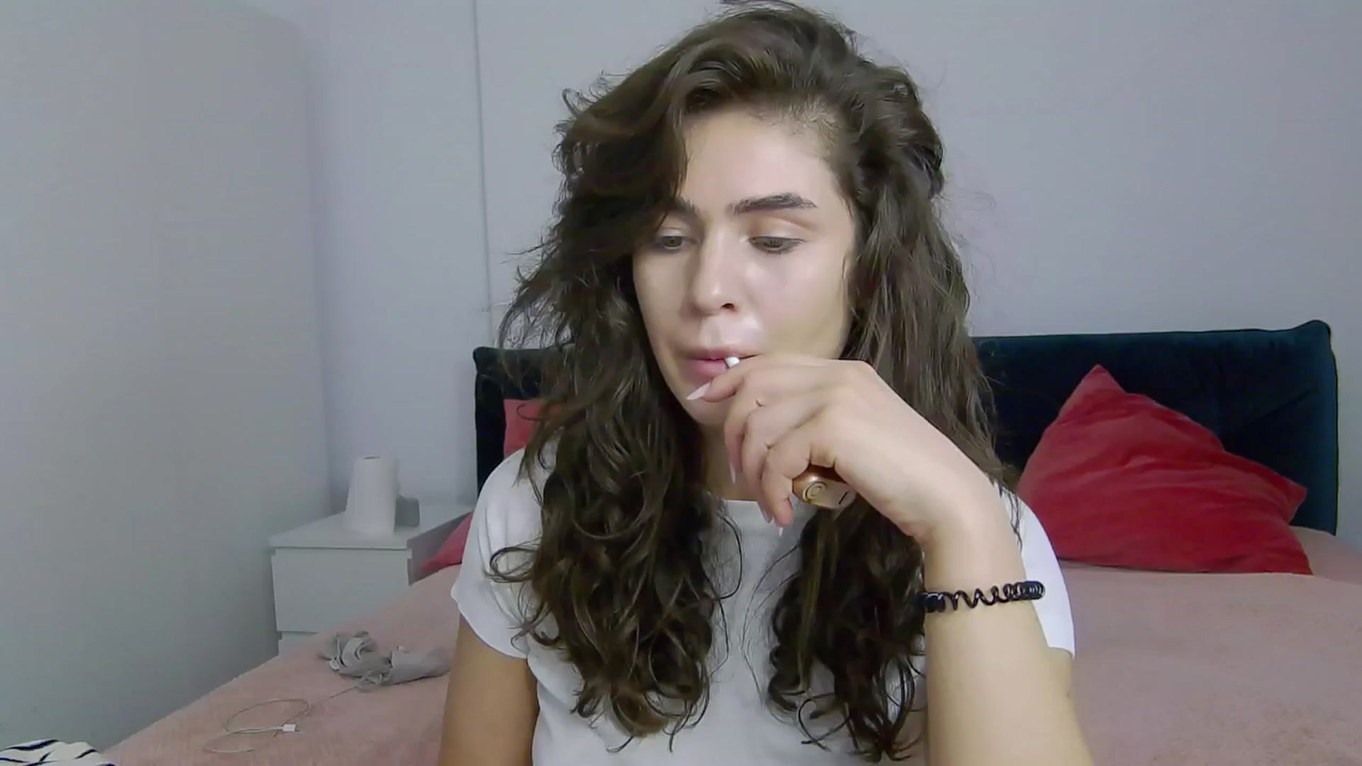 Gallery image thumbnail from NaiaaBee's myfreecams stream on, 05/26/2025, 16:22 image 1 of 20