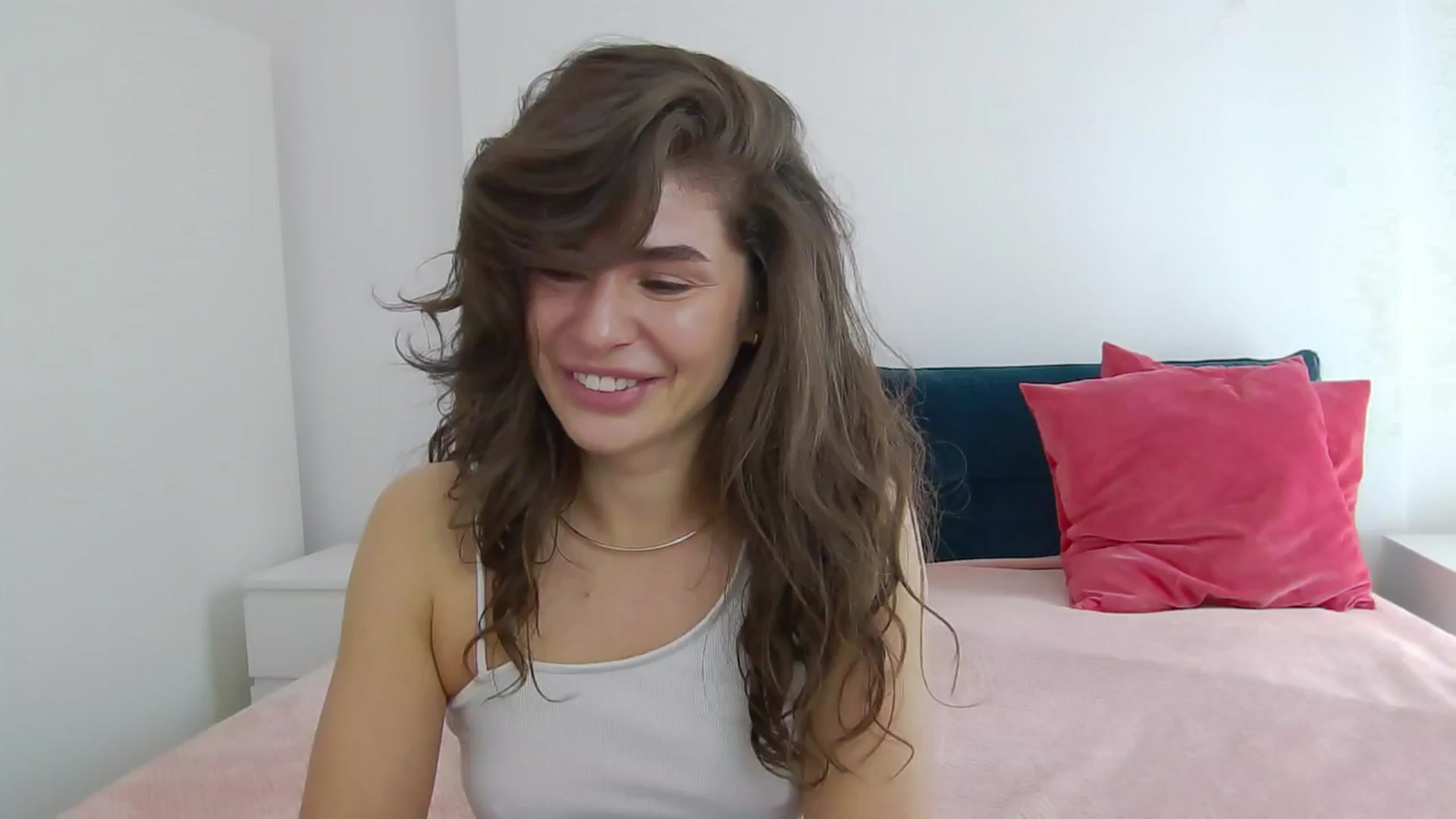 Gallery image thumbnail from NaiaaBee's myfreecams stream on, 05/29/2025, 11:42 image 17 of 20