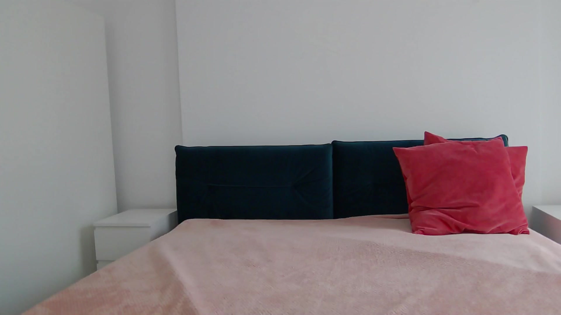 Gallery image thumbnail from NaiaaBee's myfreecams stream on, 05/29/2025, 11:42 image 20 of 20