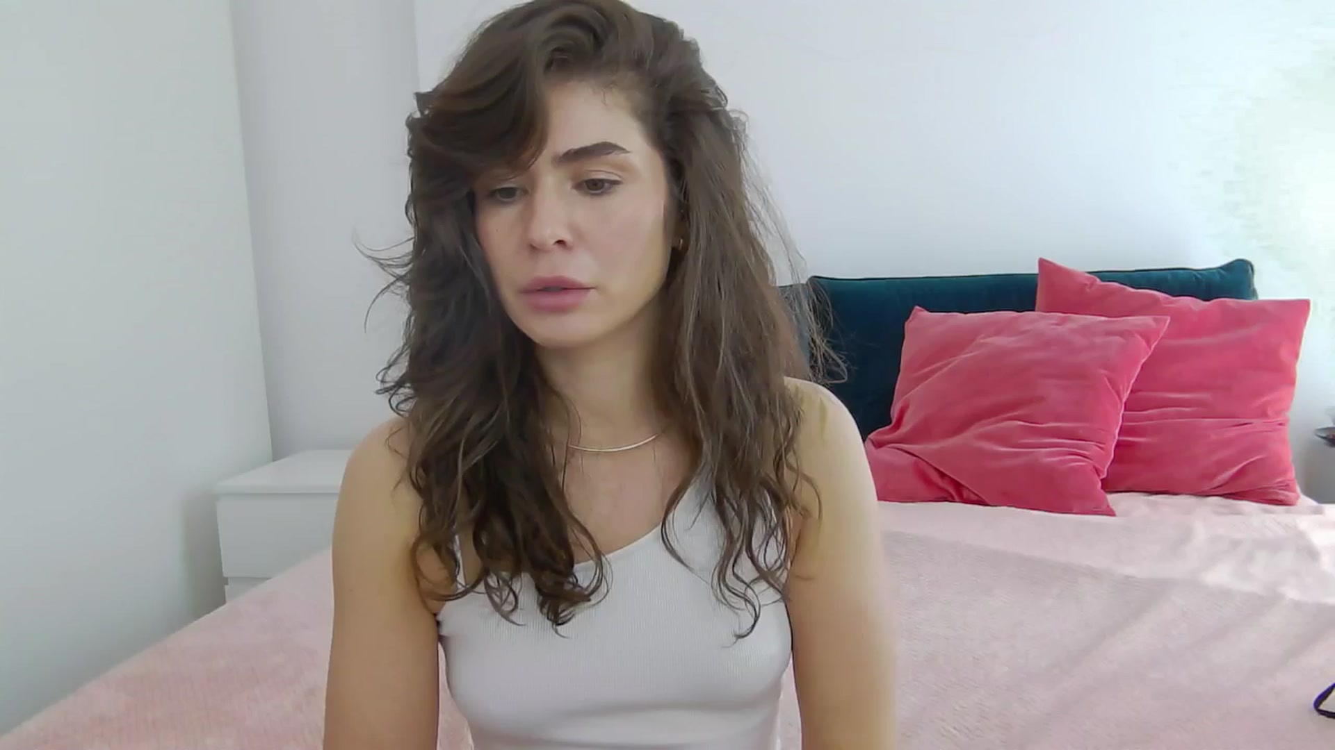 Gallery image thumbnail from NaiaaBee's myfreecams stream on, 05/29/2025, 13:09 image 7 of 20