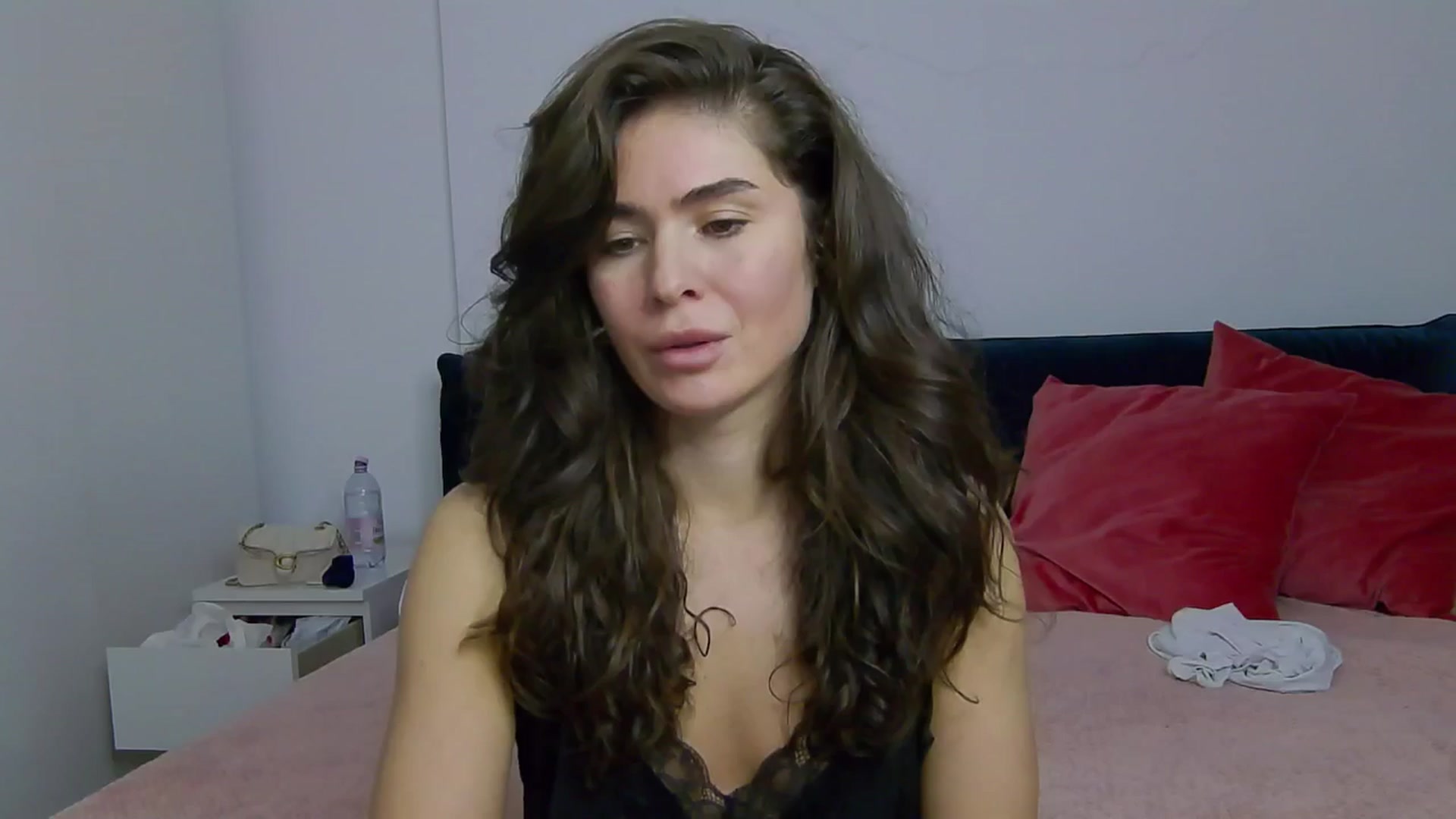 Gallery image thumbnail from NaiaaBee's myfreecams stream on, 05/31/2025, 18:29 image 20 of 20