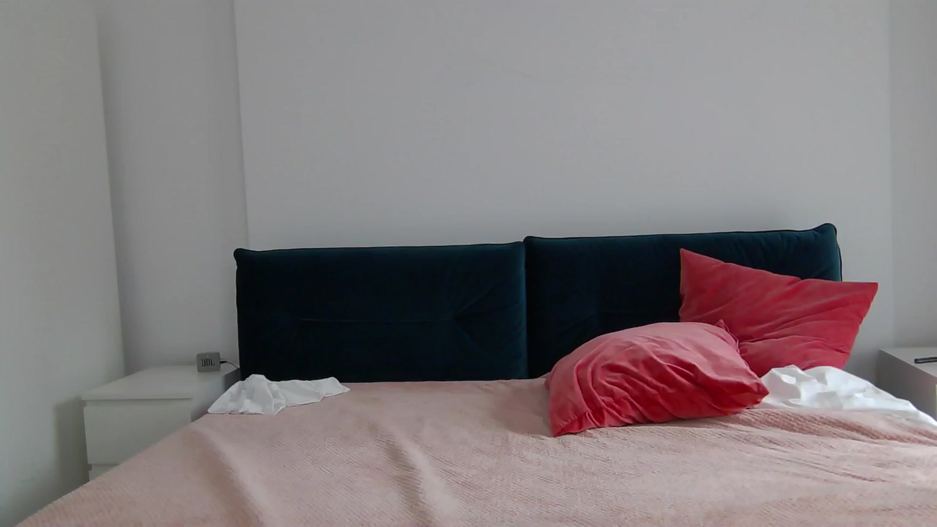 Gallery image thumbnail from NaiaaBee's myfreecams stream on, 06/04/2025, 14:08 image 14 of 20