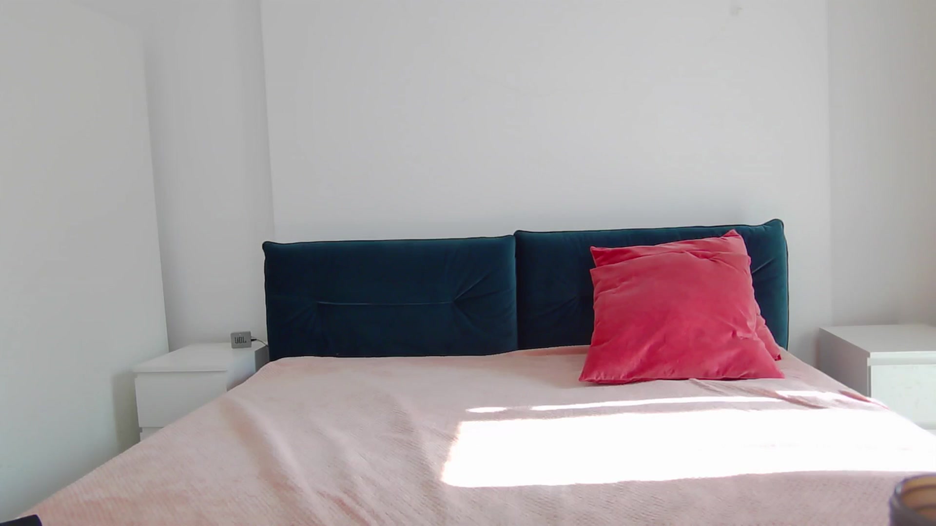 Gallery image thumbnail from NaiaaBee's myfreecams stream on, 06/12/2025, 15:28 image 1 of 20