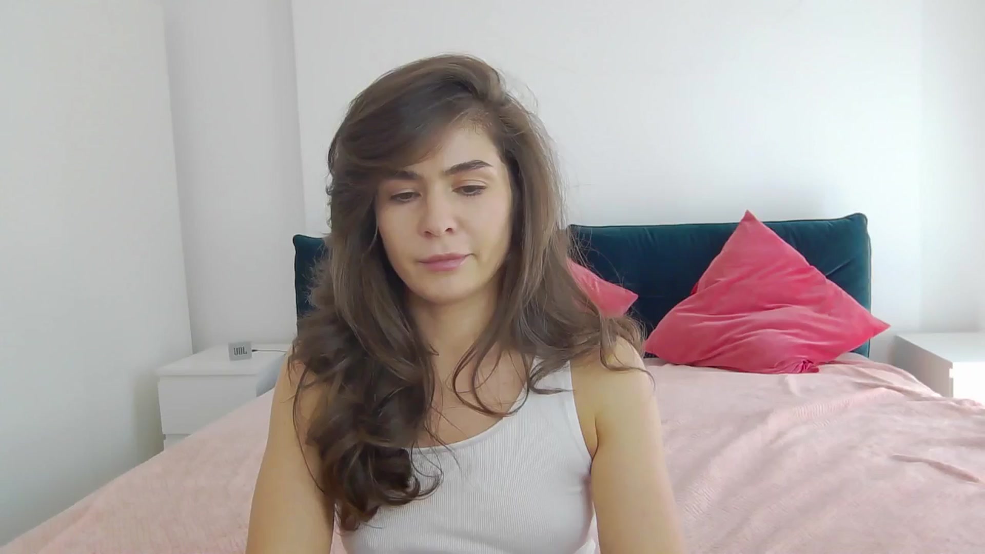 Gallery image thumbnail from NaiaaBee's myfreecams stream on, 06/17/2025, 12:52 image 15 of 20