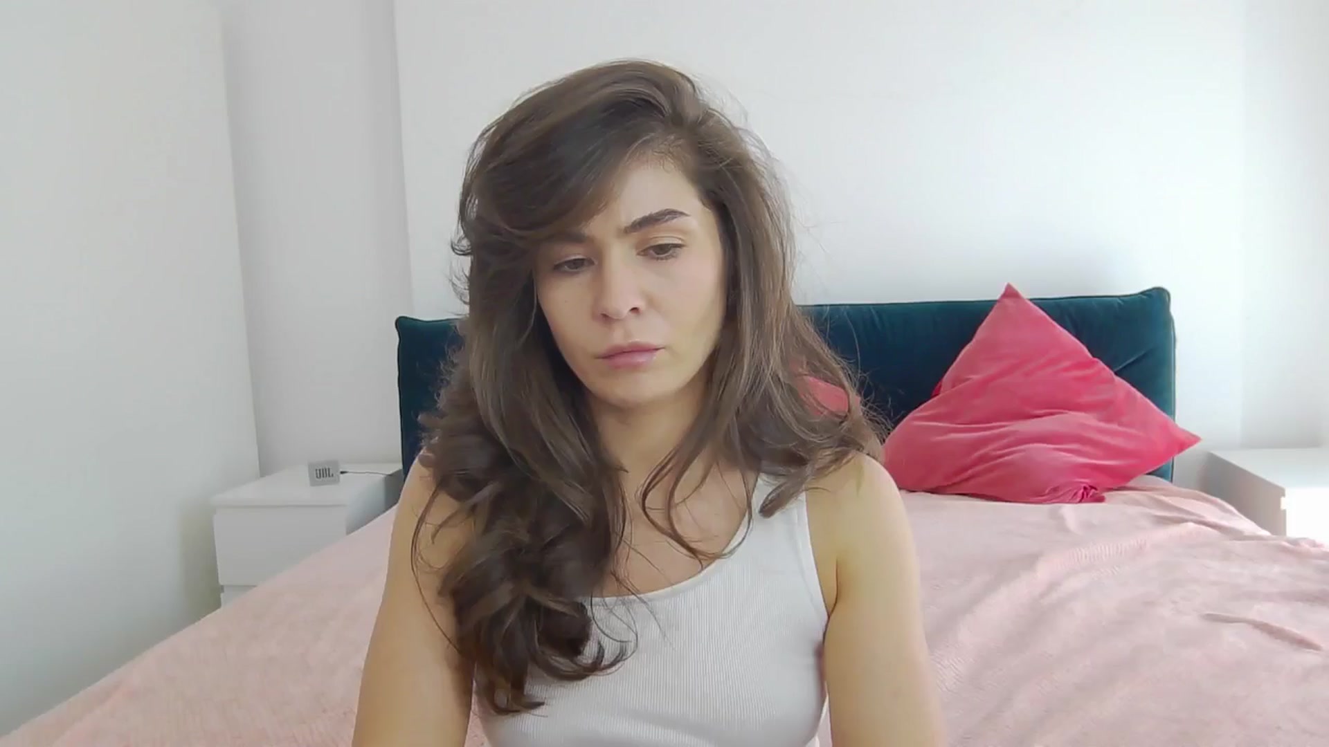 Gallery image thumbnail from NaiaaBee's myfreecams stream on, 06/17/2025, 12:52 image 13 of 20