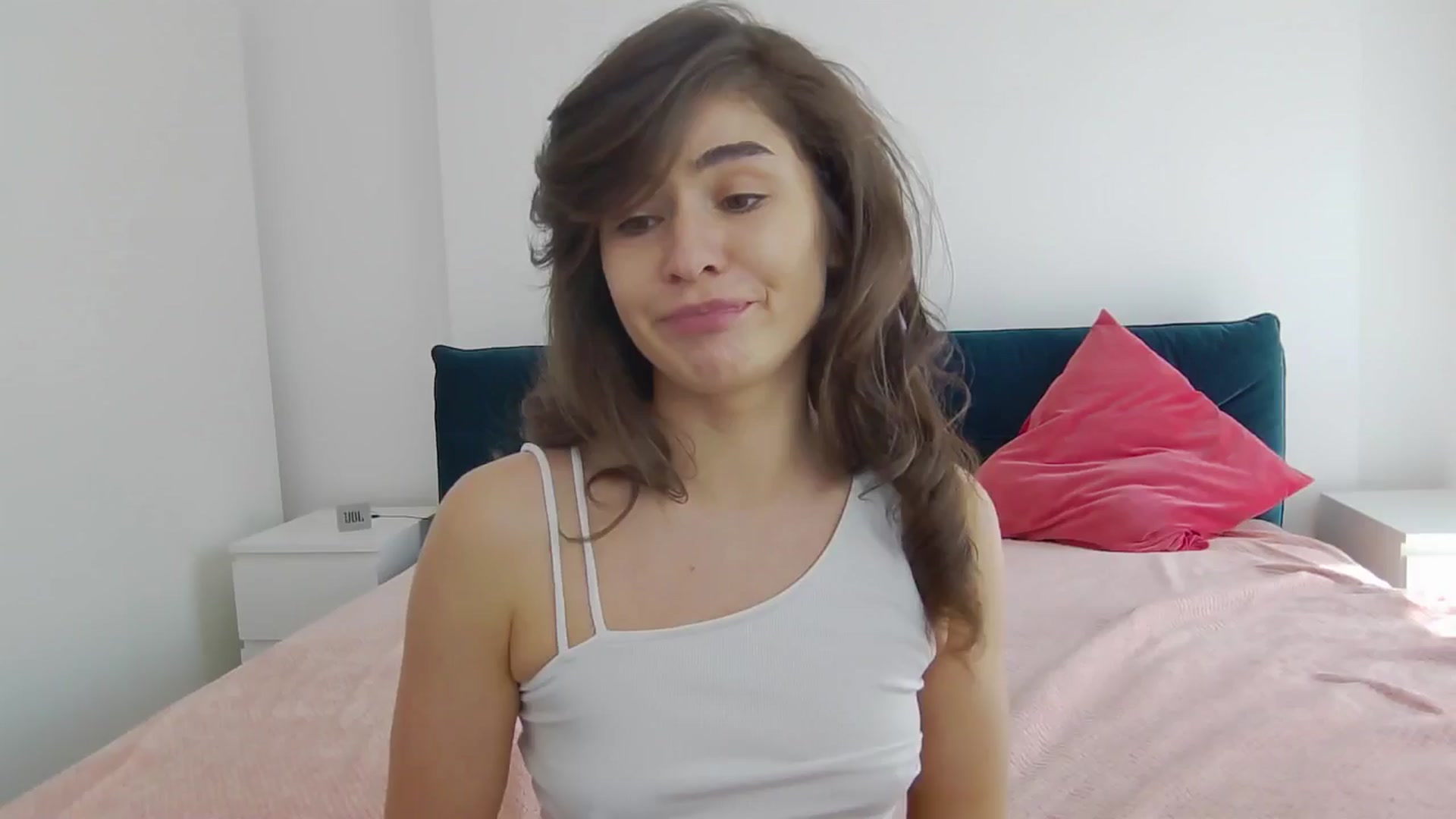 Gallery image thumbnail from NaiaaBee's myfreecams stream on, 06/17/2025, 14:59 image 3 of 20