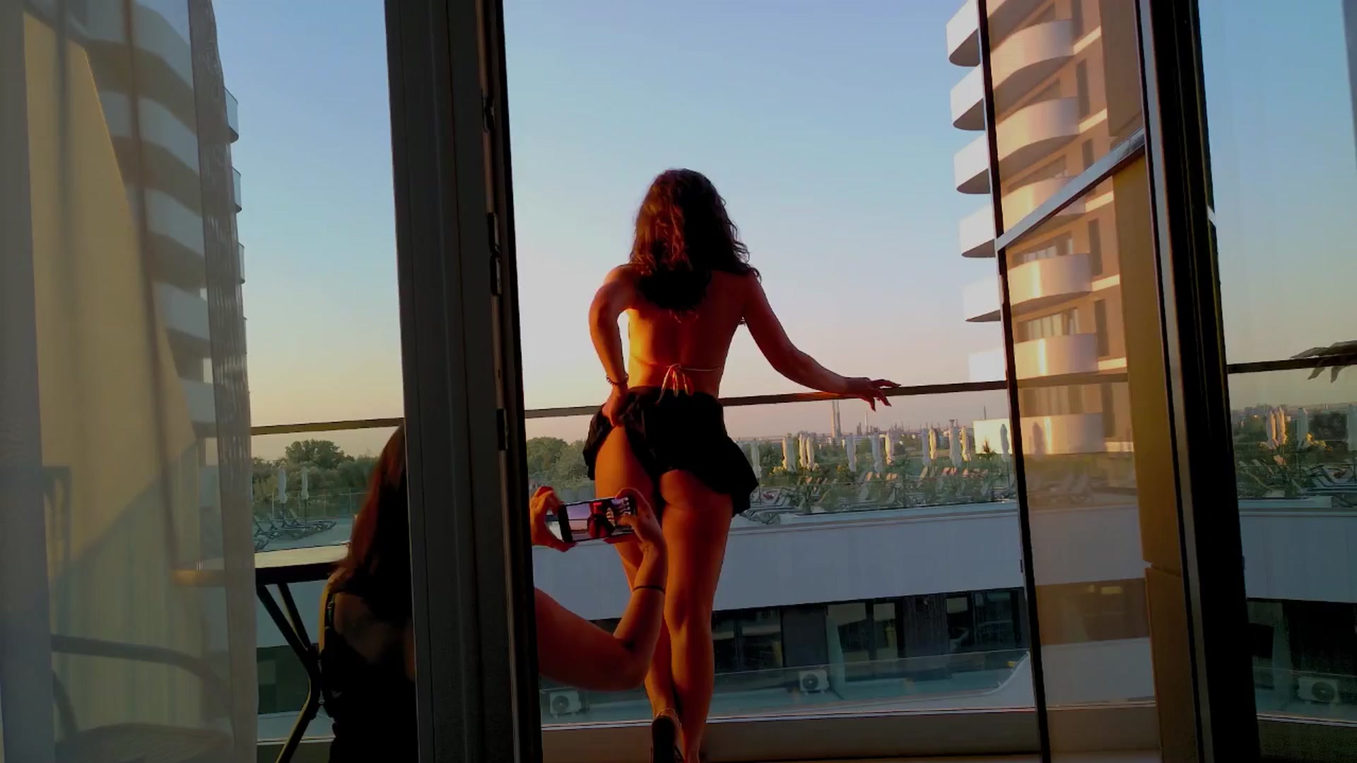 Gallery image thumbnail from NaiaaBee's myfreecams stream on, 07/04/2025, 18:15 image 3 of 20