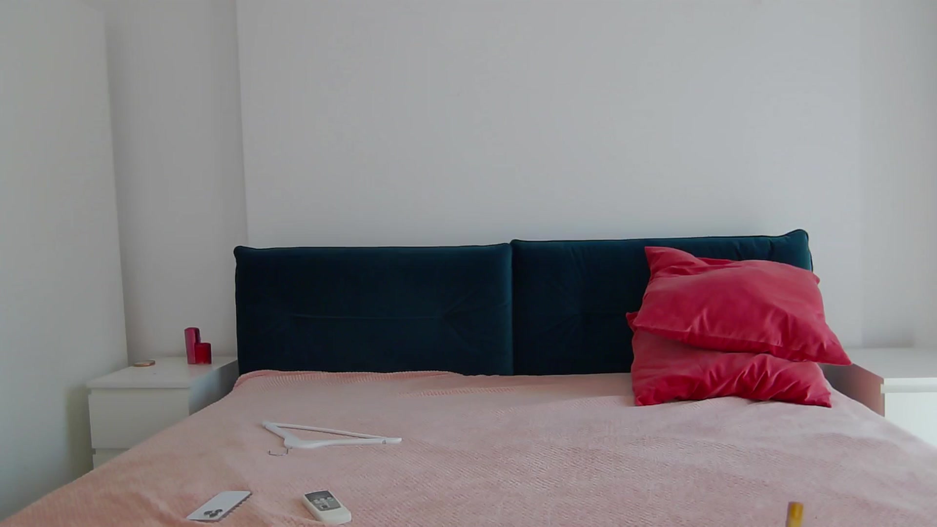 Gallery image thumbnail from NaiaaBee's myfreecams stream on, 07/08/2025, 15:44 image 1 of 20