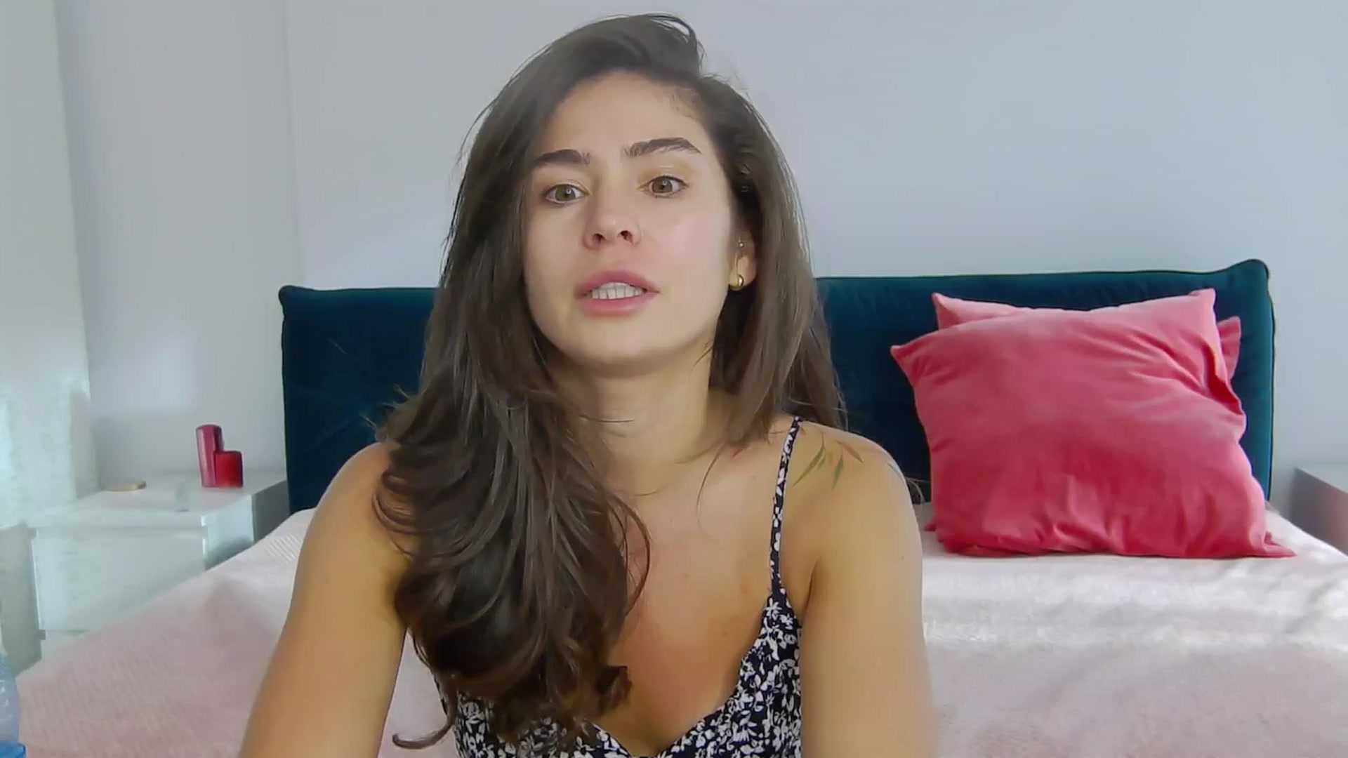 Gallery image thumbnail from NaiaaBee's myfreecams stream on, 07/10/2025, 16:40 image 8 of 20
