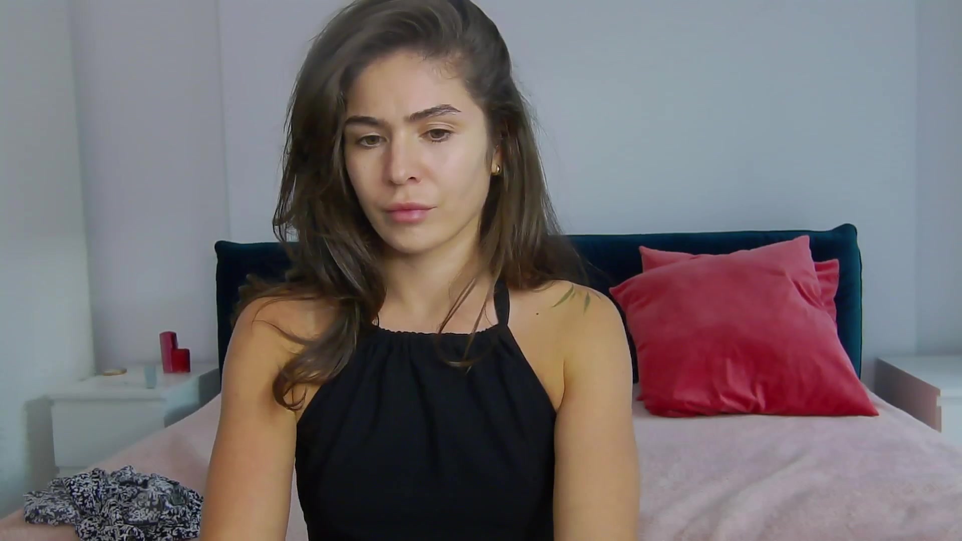 Gallery image thumbnail from NaiaaBee's myfreecams stream on, 07/10/2025, 16:40 image 19 of 20