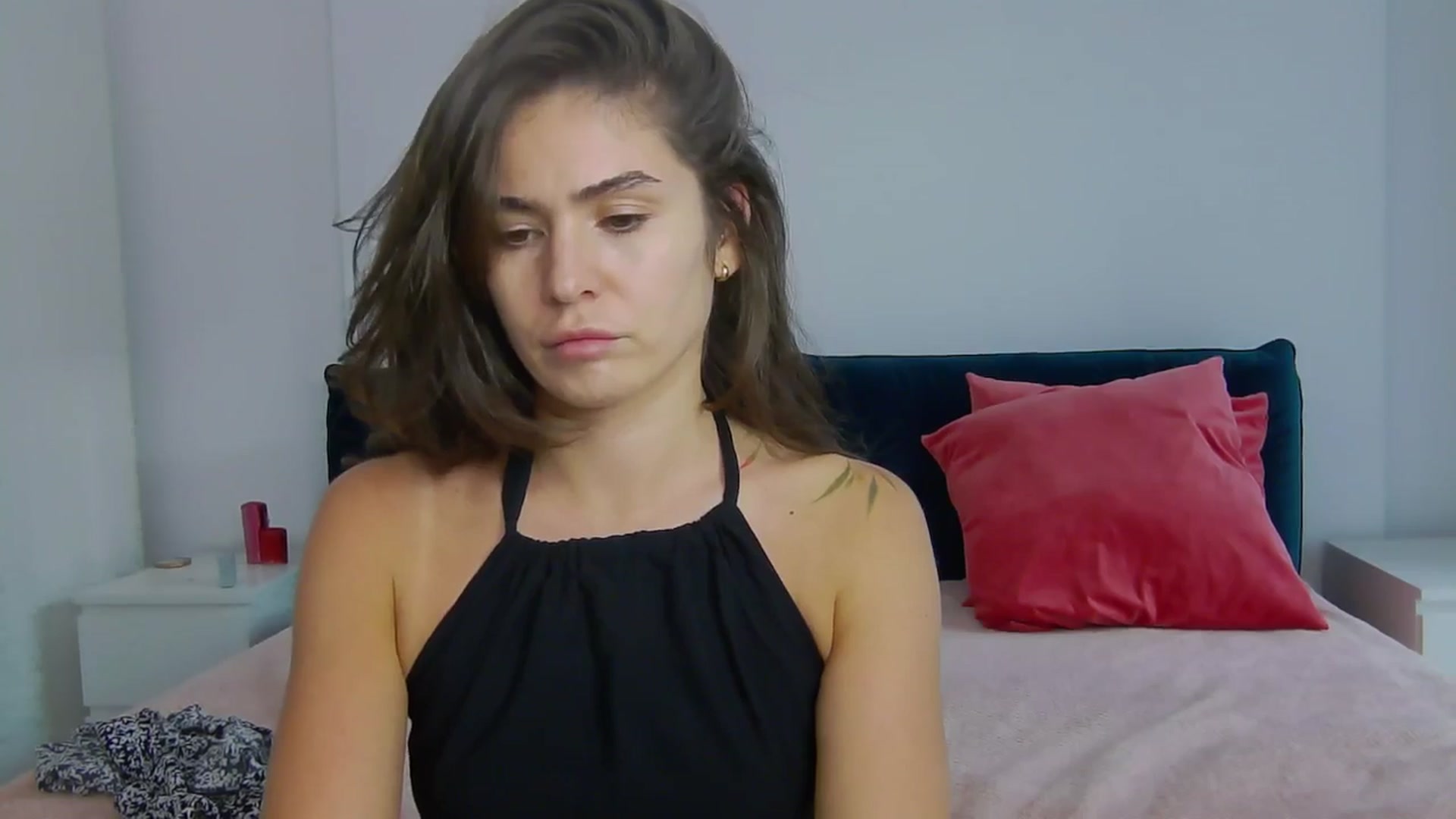 Gallery image thumbnail from NaiaaBee's myfreecams stream on, 07/10/2025, 16:40 image 18 of 20