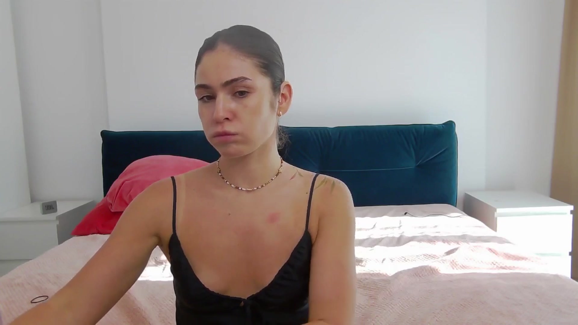 Gallery image thumbnail from NaiaaBee's myfreecams stream on, 07/14/2025, 14:57 image 19 of 20