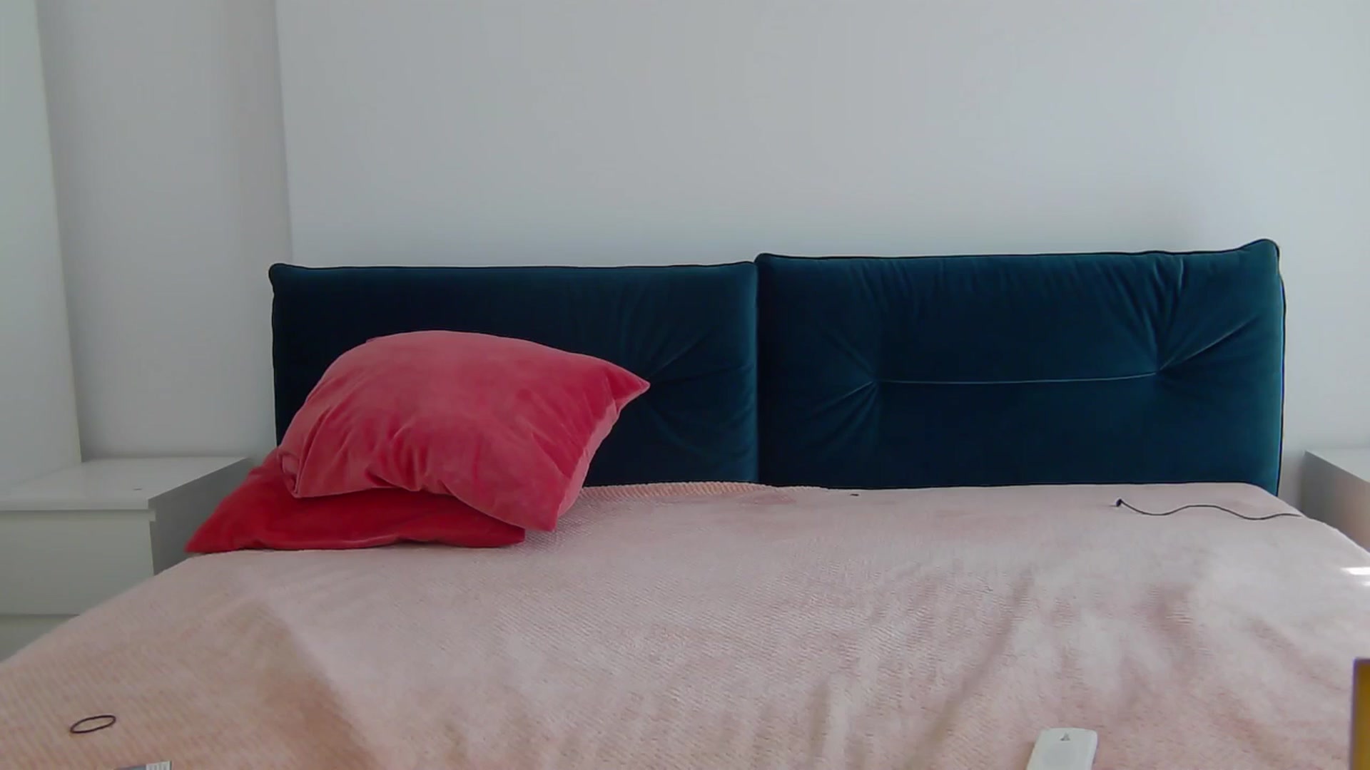 Gallery image thumbnail from NaiaaBee's myfreecams stream on, 07/14/2025, 14:57 image 4 of 20