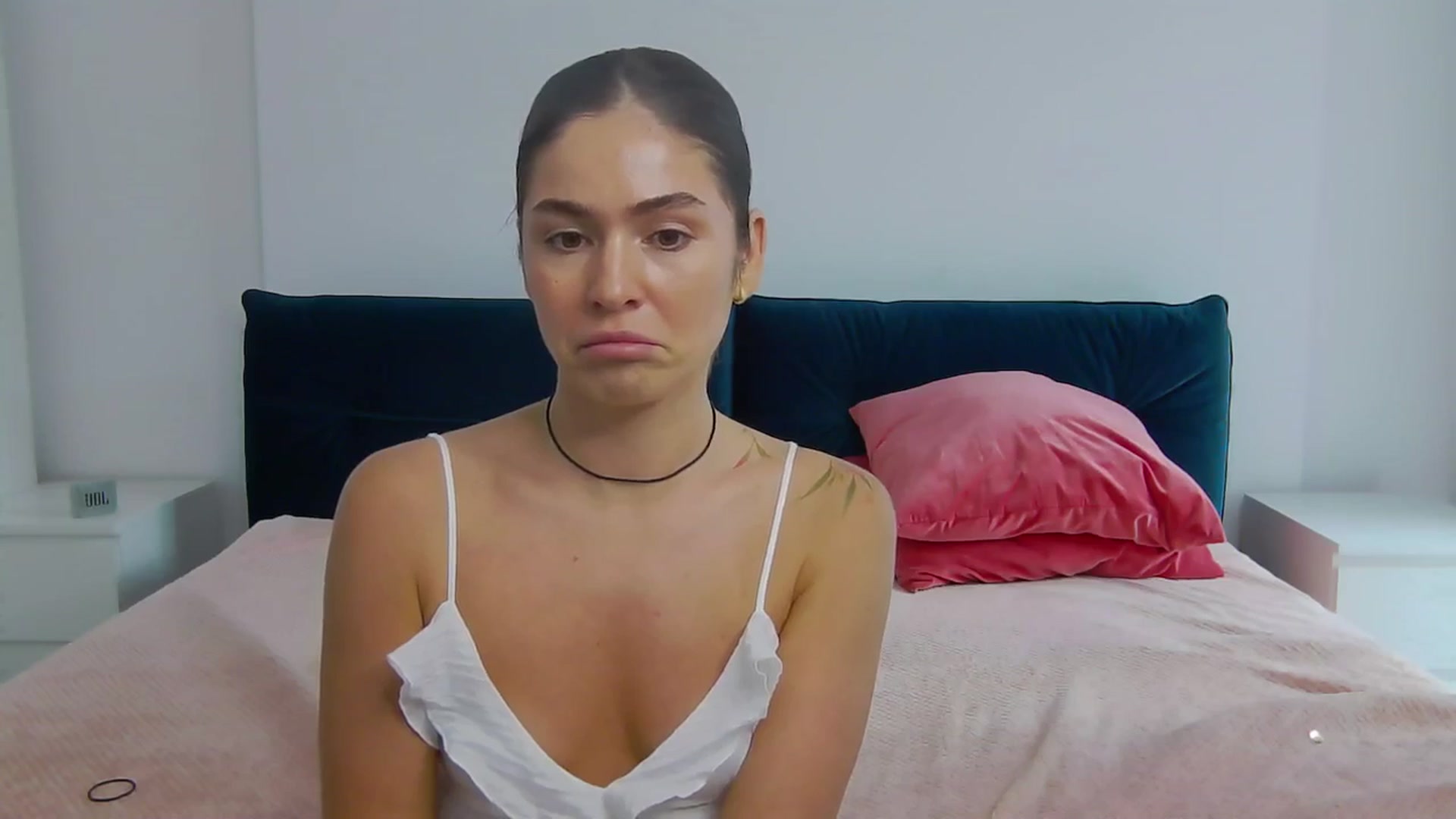 Gallery image thumbnail from NaiaaBee's myfreecams stream on, 07/15/2025, 15:09 image 10 of 20