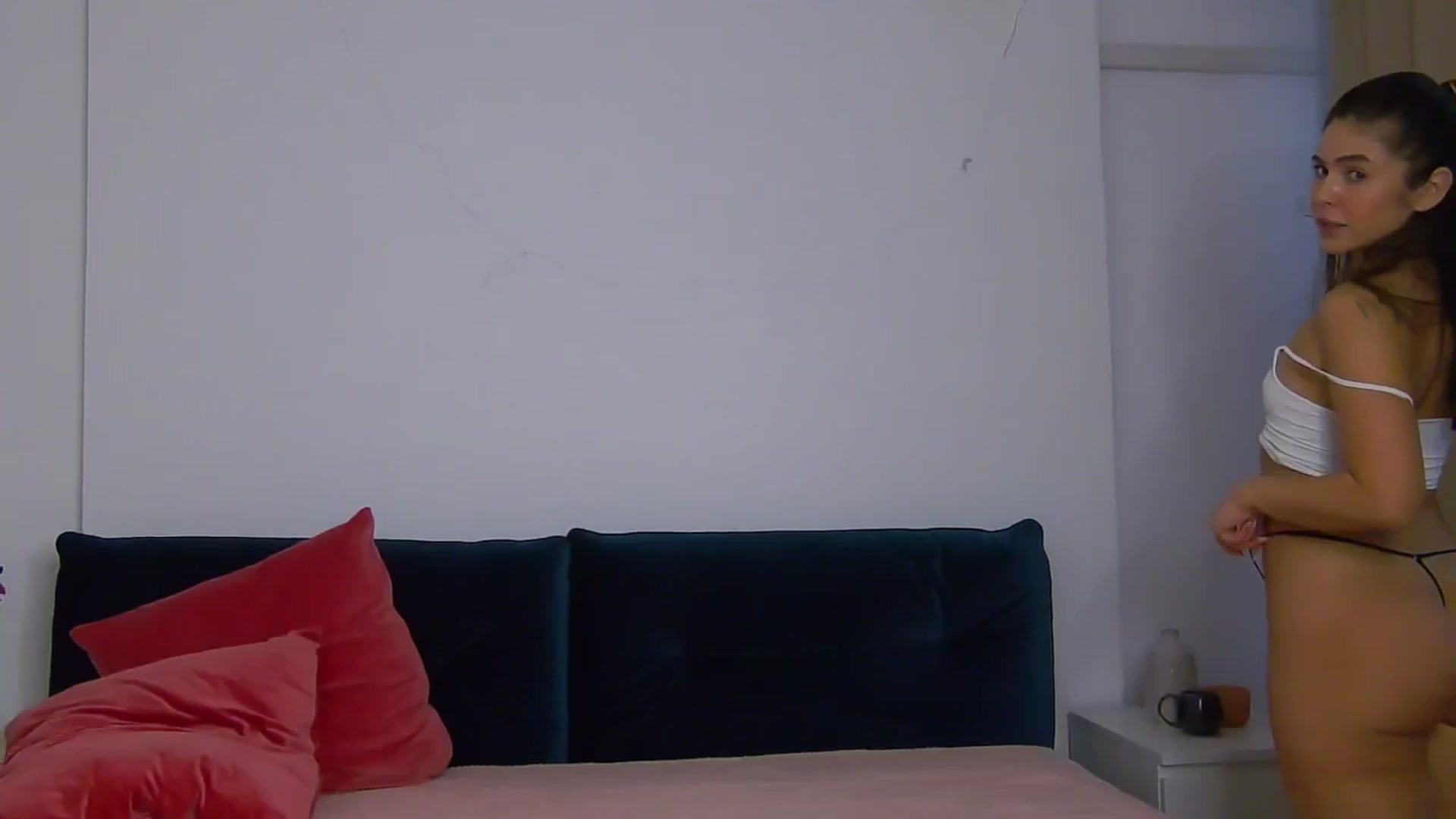Gallery image thumbnail from NaiaaBee's myfreecams stream on, 08/04/2025, 18:30 image 14 of 20