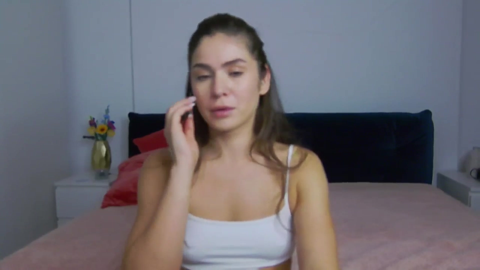 Gallery image thumbnail from NaiaaBee's myfreecams stream on, 08/04/2025, 18:30 image 20 of 20