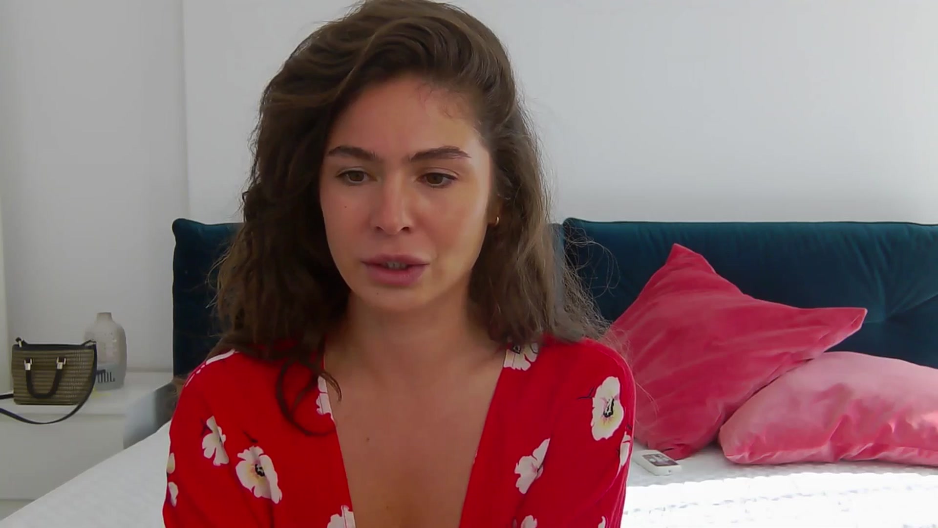 Gallery image thumbnail from NaiaaBee's myfreecams stream on, 08/25/2025, 15:13 image 6 of 20