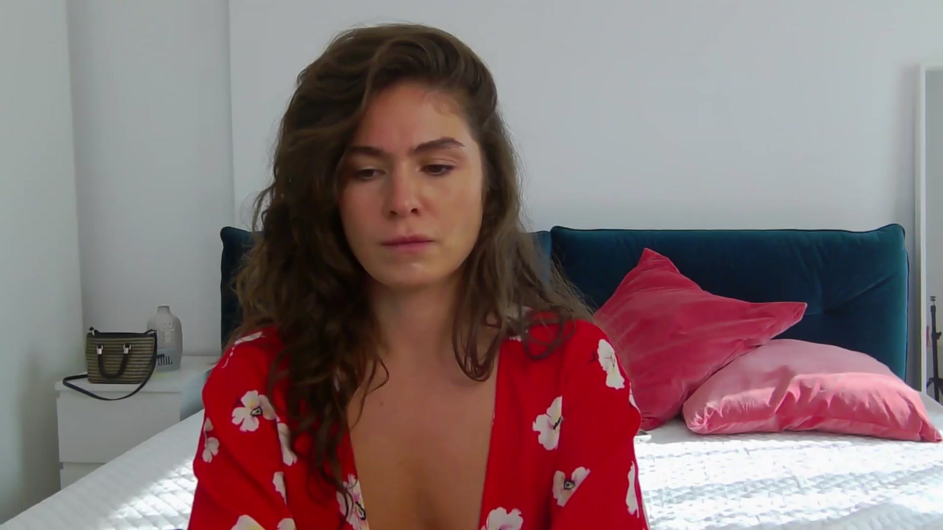 Gallery image thumbnail from NaiaaBee's myfreecams stream on, 08/25/2025, 15:13 image 9 of 20