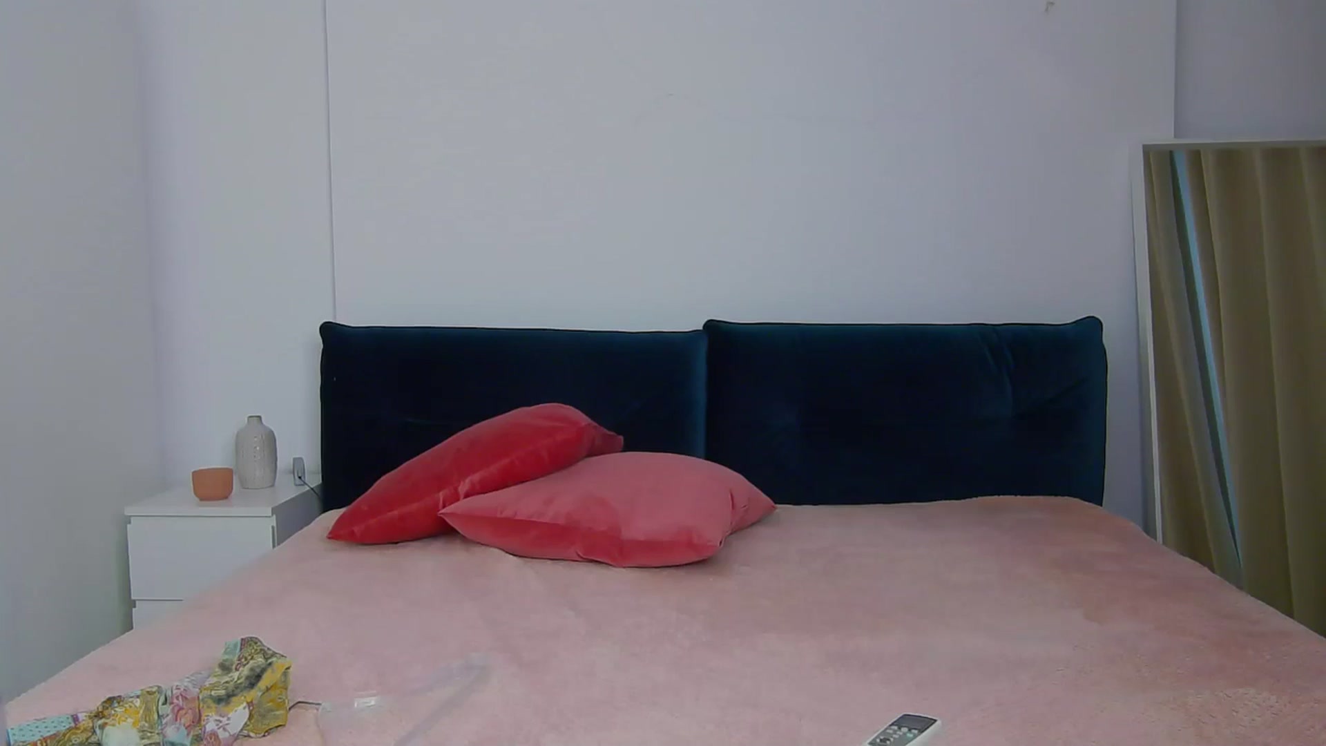 Gallery image thumbnail from NaiaaBee's myfreecams stream on, 09/11/2025, 16:22 image 8 of 20