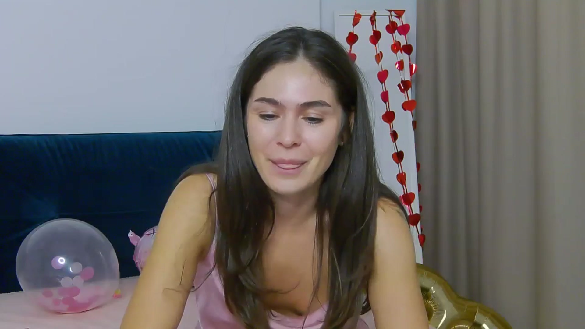 Gallery image thumbnail from NaiaaBee's myfreecams stream on, 09/12/2025, 16:41 image 8 of 20
