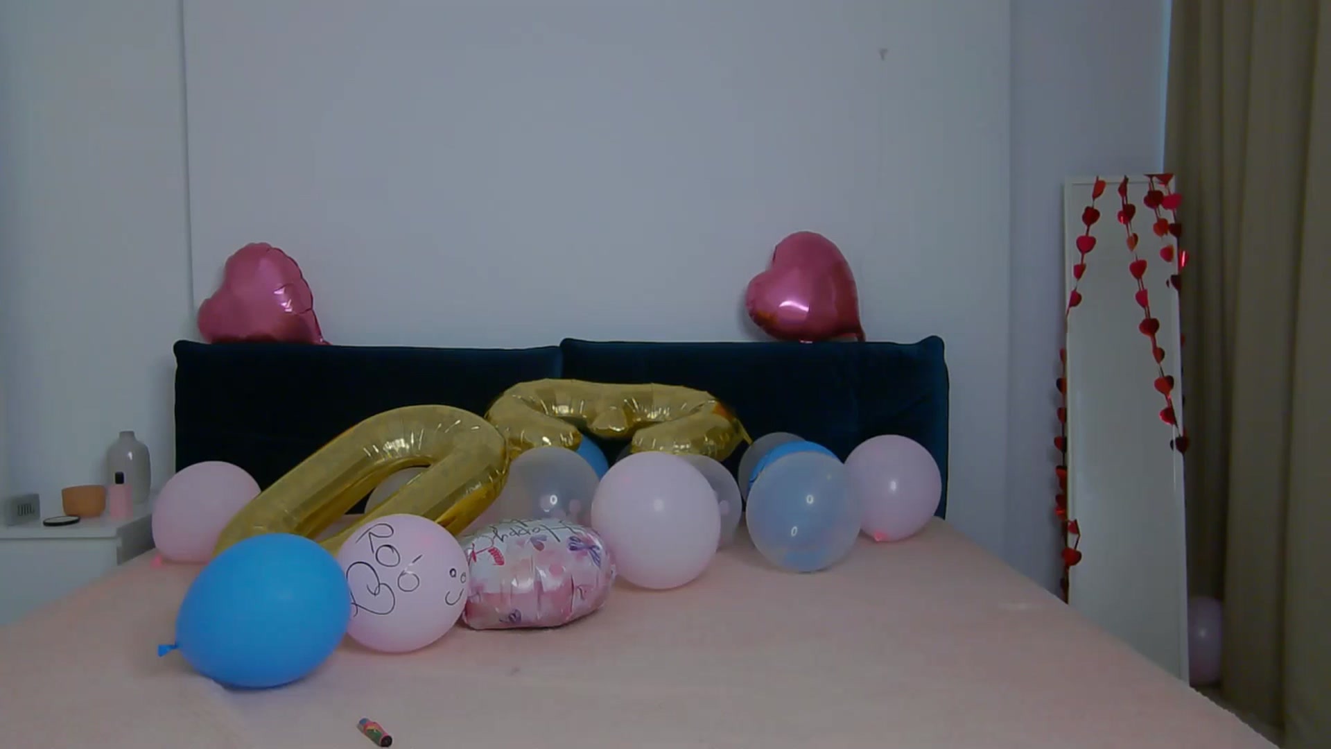 Gallery image thumbnail from NaiaaBee's myfreecams stream on, 09/15/2025, 05:27 image 11 of 20