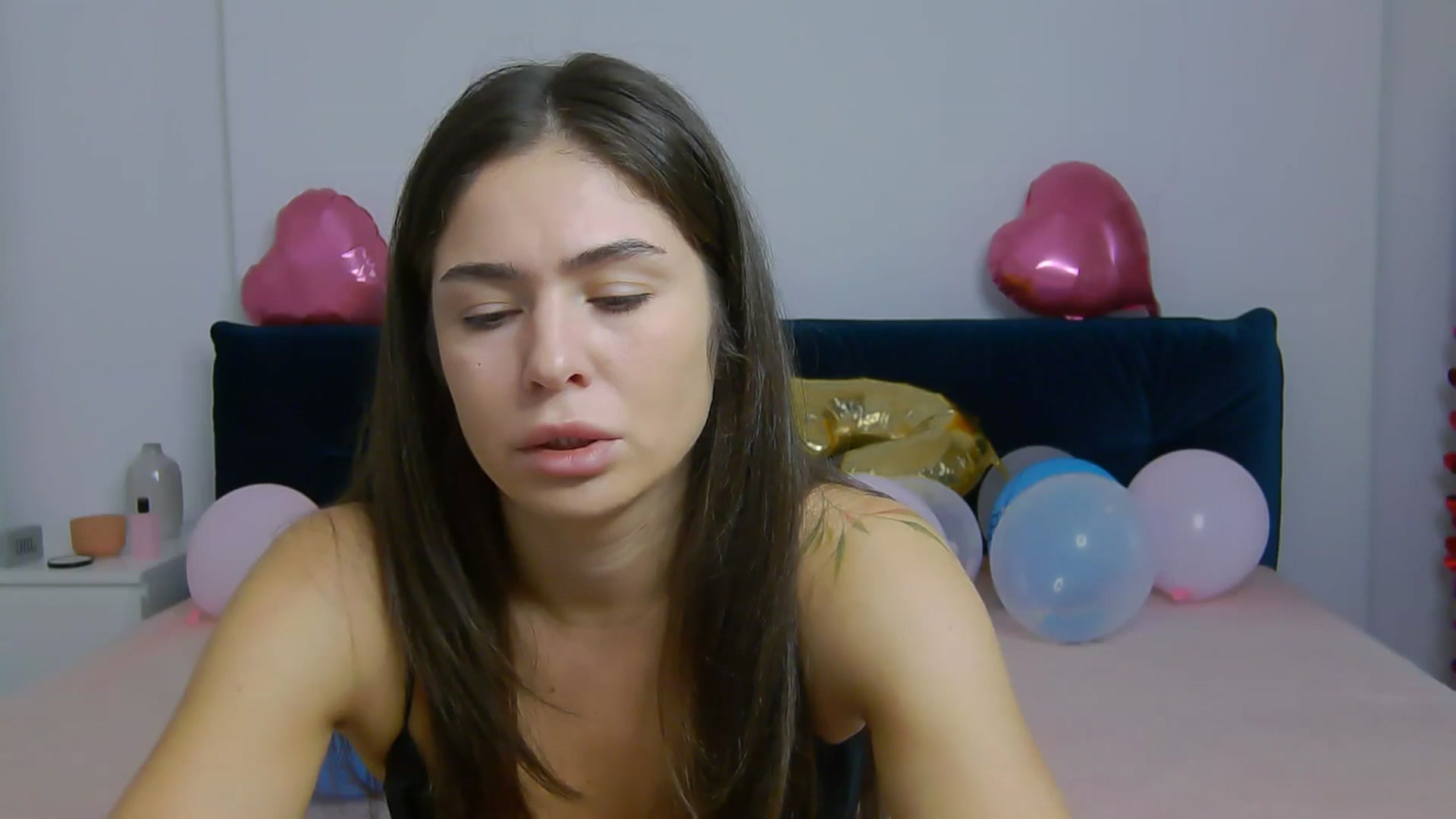 Gallery image thumbnail from NaiaaBee's myfreecams stream on, 09/15/2025, 05:27 image 19 of 20