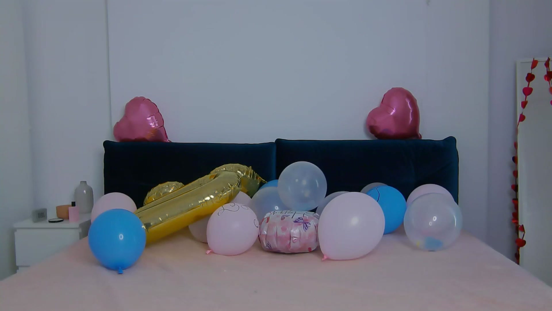 Gallery image thumbnail from NaiaaBee's myfreecams stream on, 09/15/2025, 06:54 image 2 of 20