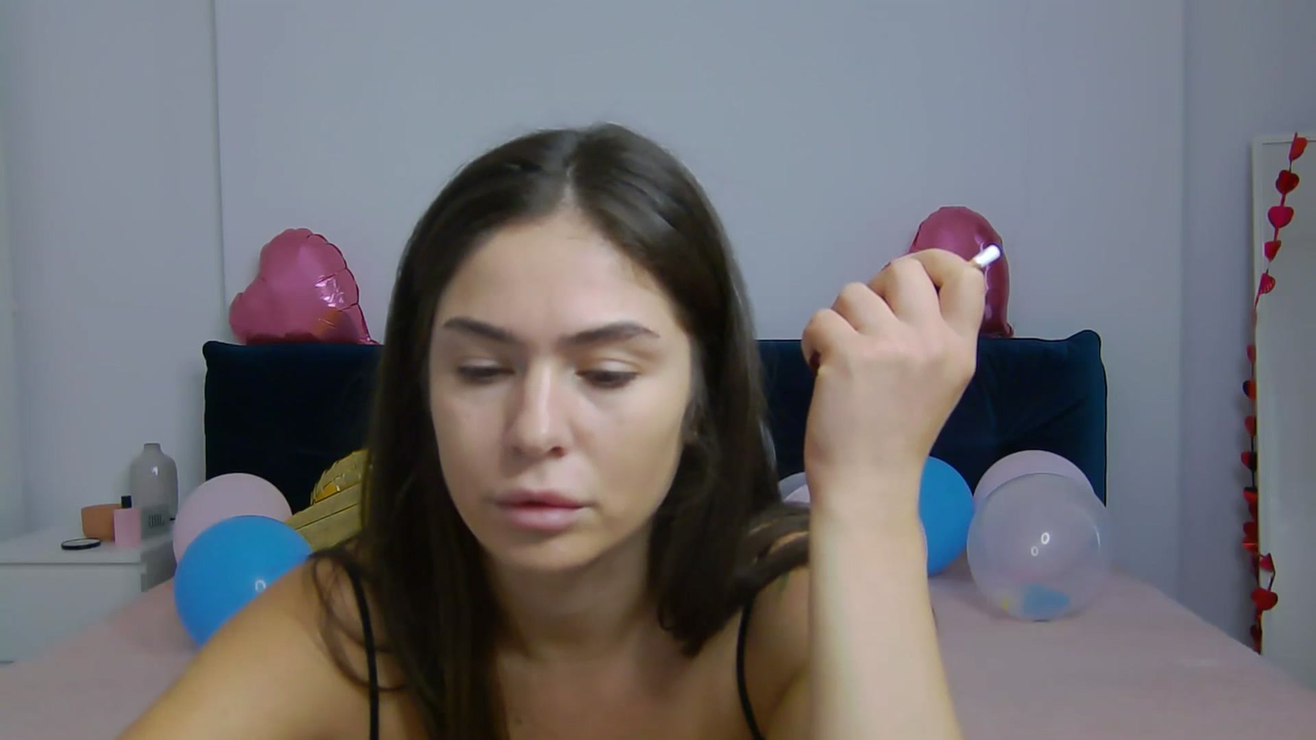 Gallery image thumbnail from NaiaaBee's myfreecams stream on, 09/15/2025, 06:54 image 17 of 20