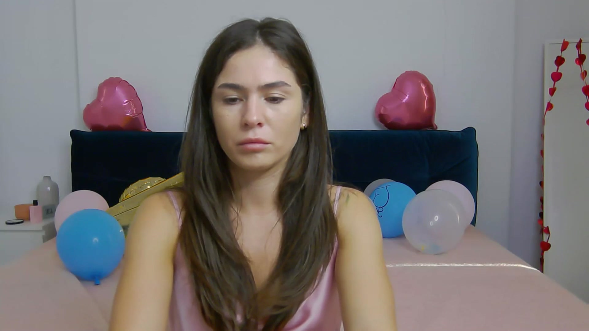 Gallery image thumbnail from NaiaaBee's myfreecams stream on, 09/15/2025, 17:05 image 11 of 20