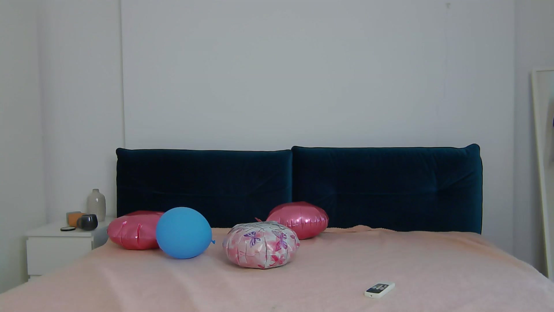 Gallery image thumbnail from NaiaaBee's myfreecams stream on, 09/18/2025, 16:10 image 18 of 20