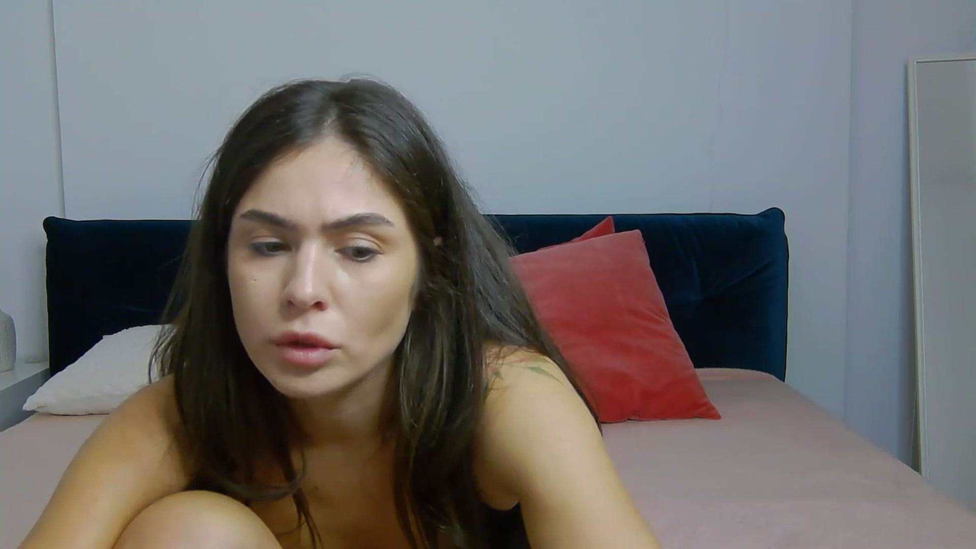 Gallery image thumbnail from NaiaaBee's myfreecams stream on, 09/29/2025, 17:24 image 12 of 20