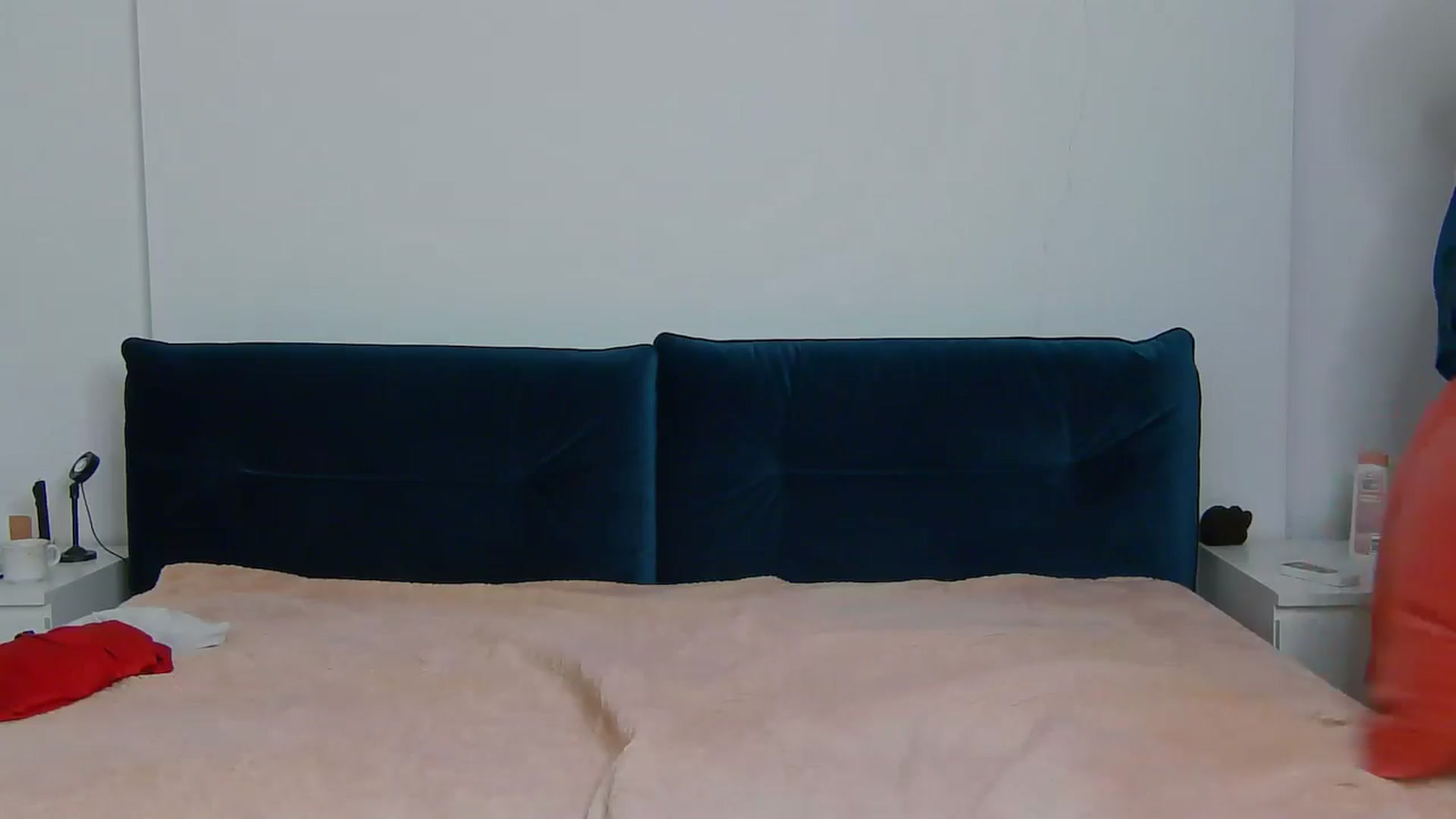 Gallery image thumbnail from NaiaaBee's myfreecams stream on, 10/23/2025, 16:53 image 12 of 20