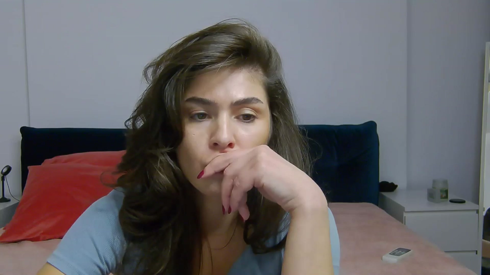Gallery image thumbnail from NaiaaBee's myfreecams stream on, 10/27/2025, 17:51 image 16 of 20