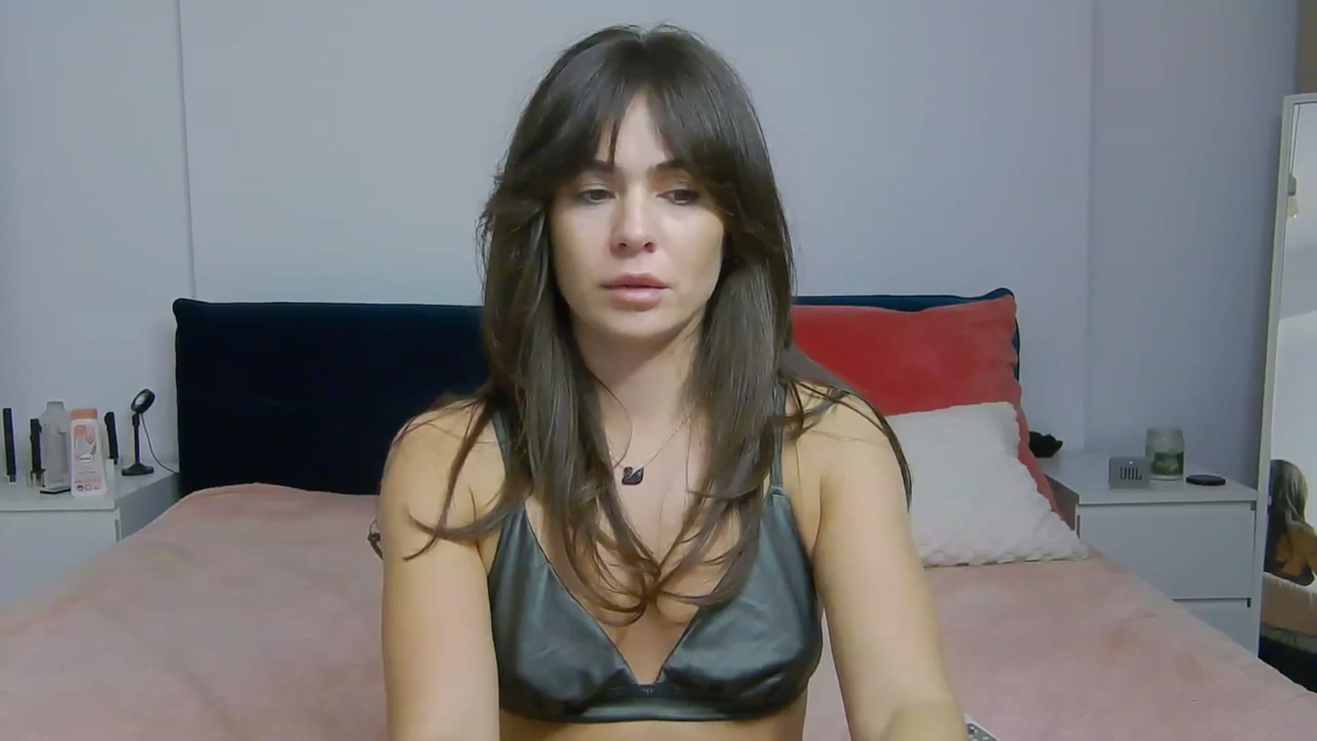 Gallery image thumbnail from NaiaaBee's myfreecams stream on, 10/30/2025, 18:12 image 19 of 20