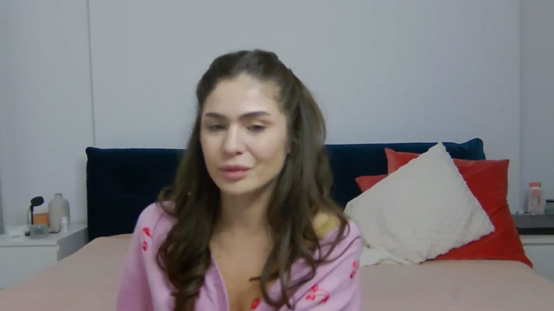 Gallery image thumbnail from NaiaaBee's myfreecams stream on, 11/06/2025, 15:43 image 10 of 20