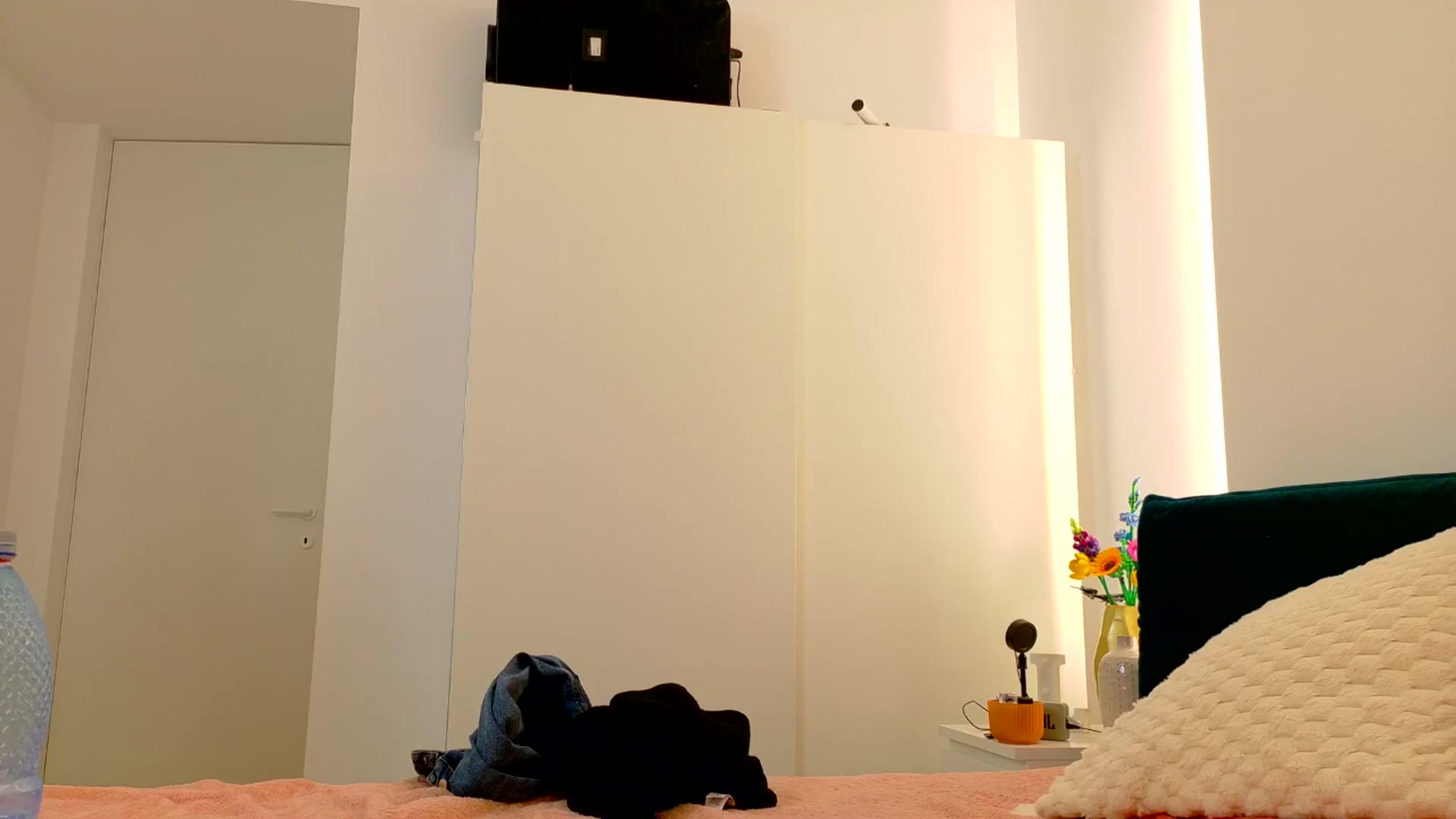 Gallery image thumbnail from NaiaaBee's myfreecams stream on, 11/12/2025, 14:24 image 19 of 20