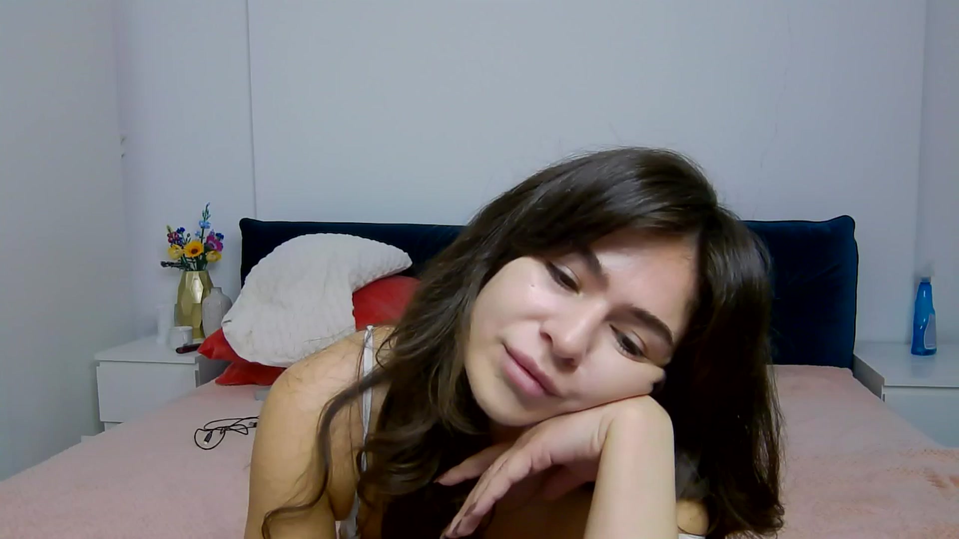 Gallery image thumbnail from NaiaaBee's myfreecams stream on, 11/15/2025, 07:29 image 11 of 20
