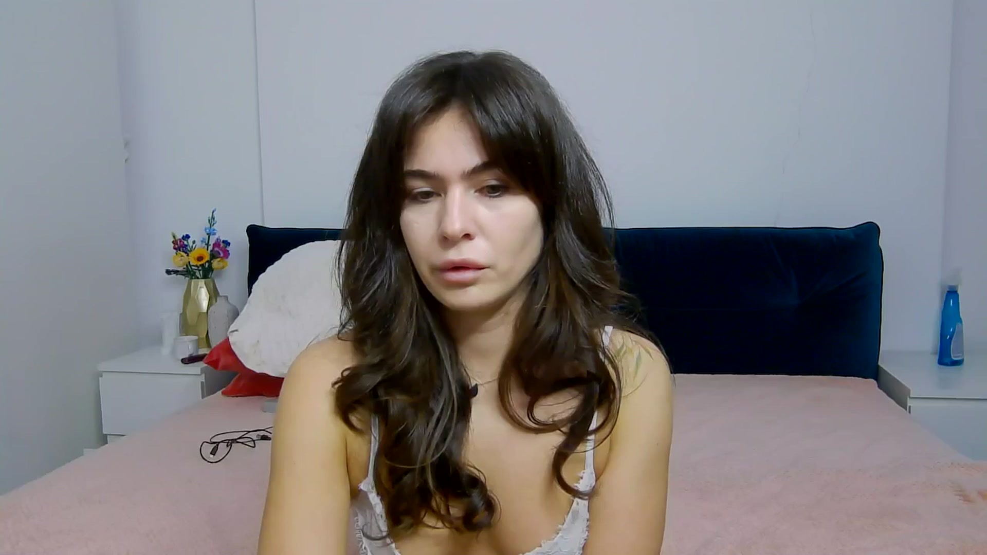 Gallery image thumbnail from NaiaaBee's myfreecams stream on, 11/15/2025, 07:29 image 19 of 20