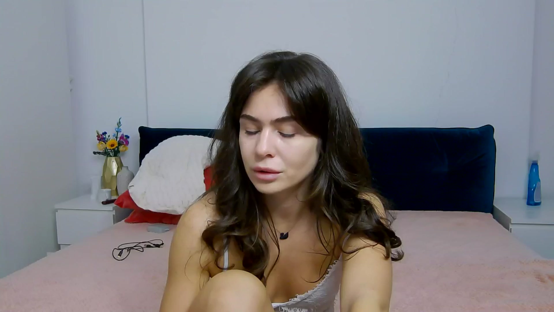 Gallery image thumbnail from NaiaaBee's myfreecams stream on, 11/15/2025, 07:29 image 3 of 20