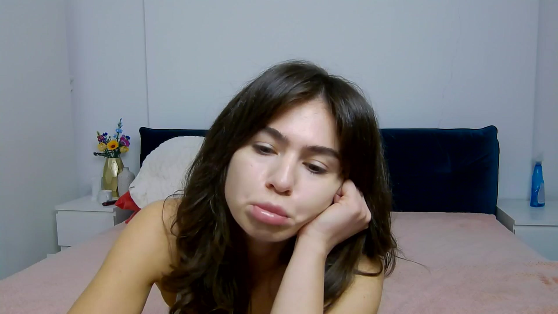 Gallery image thumbnail from NaiaaBee's myfreecams stream on, 11/15/2025, 07:29 image 16 of 20