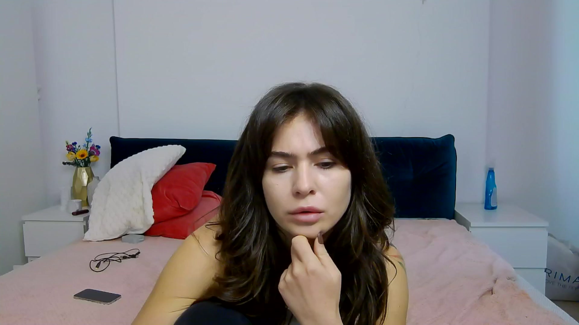Gallery image thumbnail from NaiaaBee's myfreecams stream on, 11/15/2025, 08:52 image 10 of 20