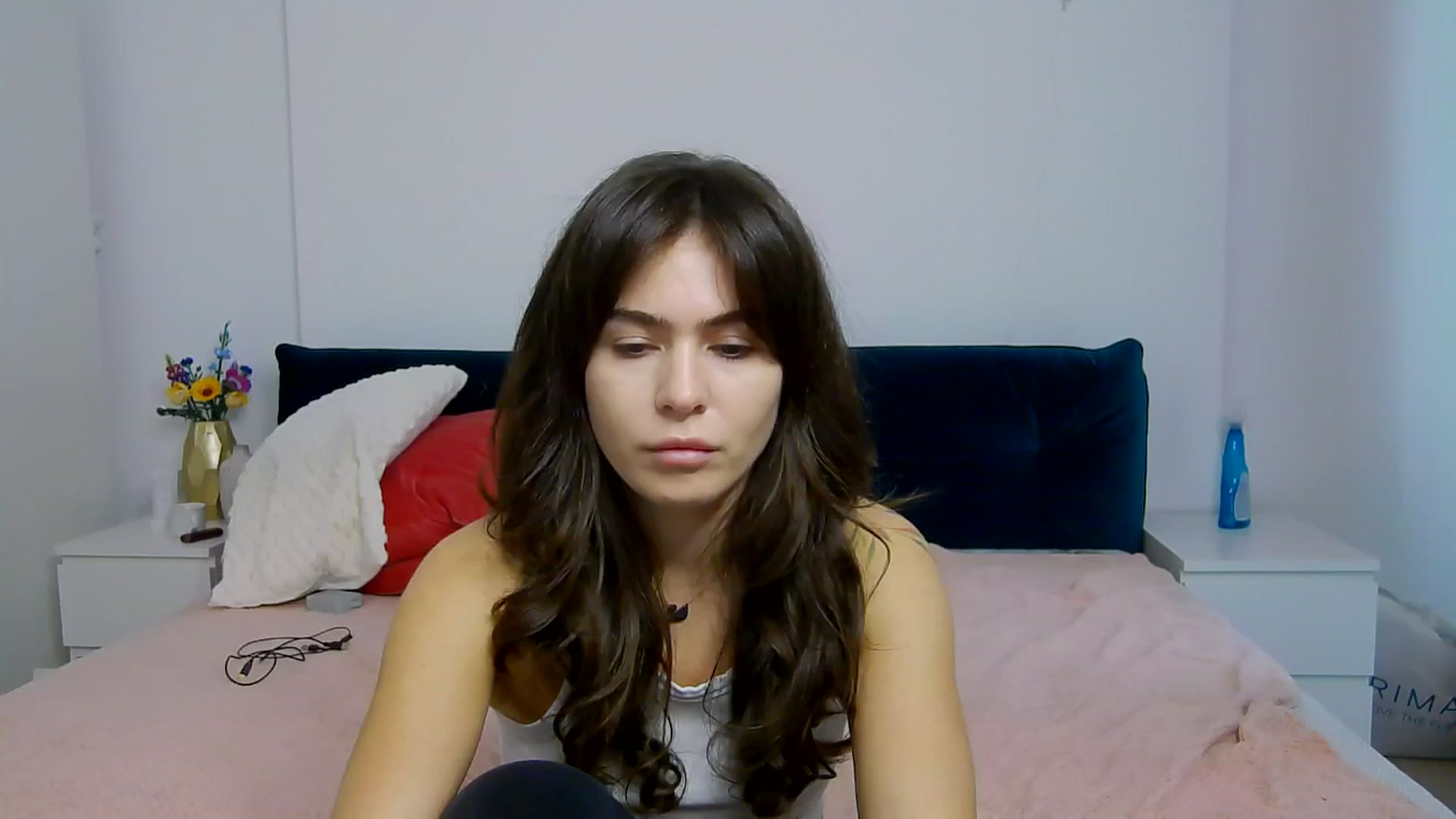 Gallery image thumbnail from NaiaaBee's myfreecams stream on, 11/15/2025, 08:52 image 15 of 20