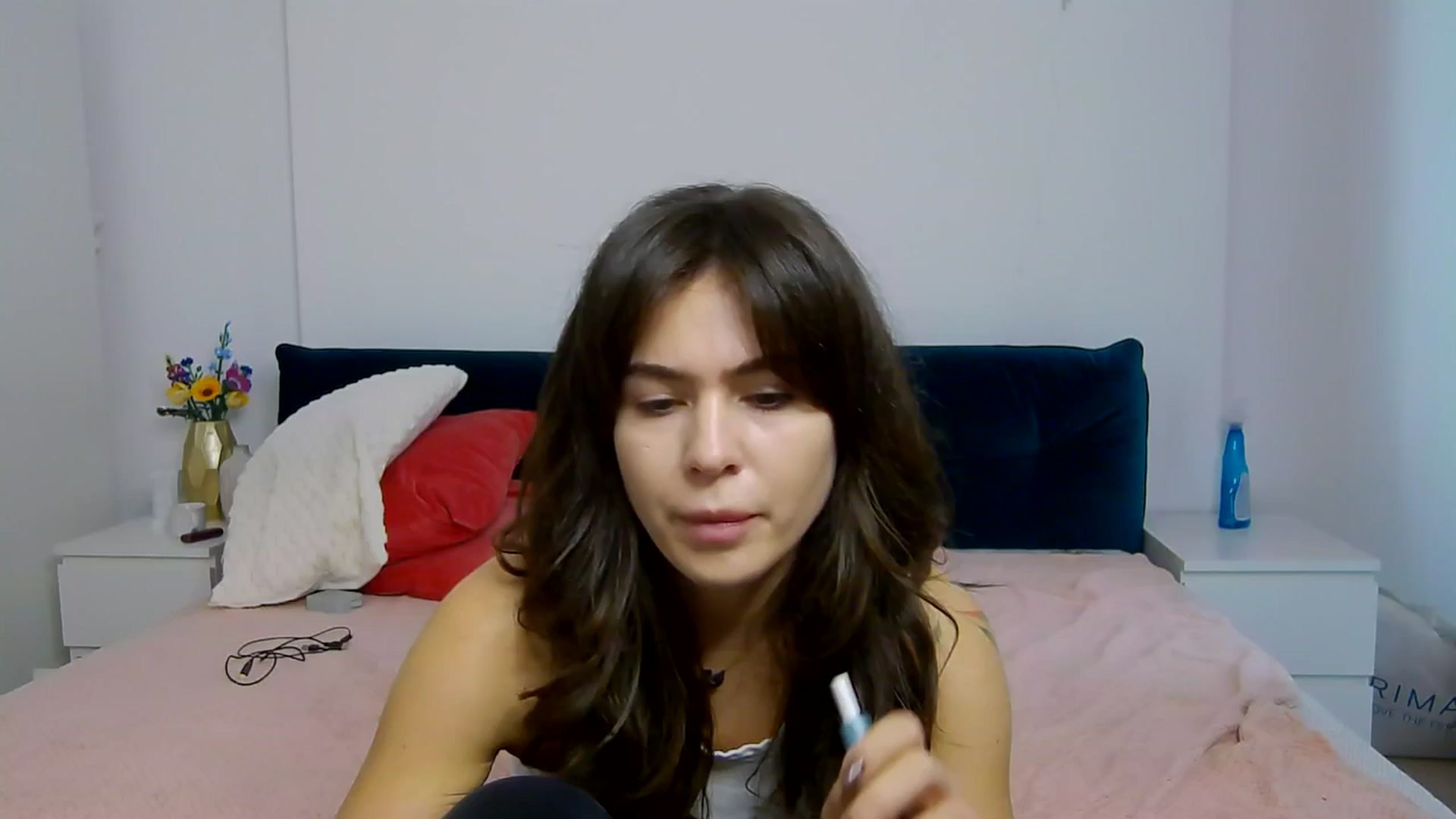 Gallery image thumbnail from NaiaaBee's myfreecams stream on, 11/15/2025, 08:52 image 17 of 20