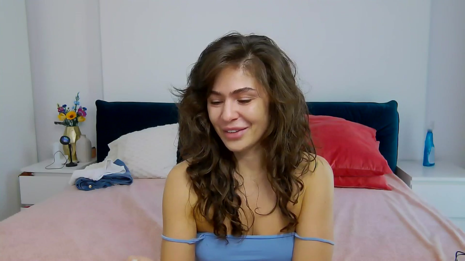 Gallery image thumbnail from NaiaaBee's myfreecams stream on, 11/22/2025, 08:10 image 12 of 20