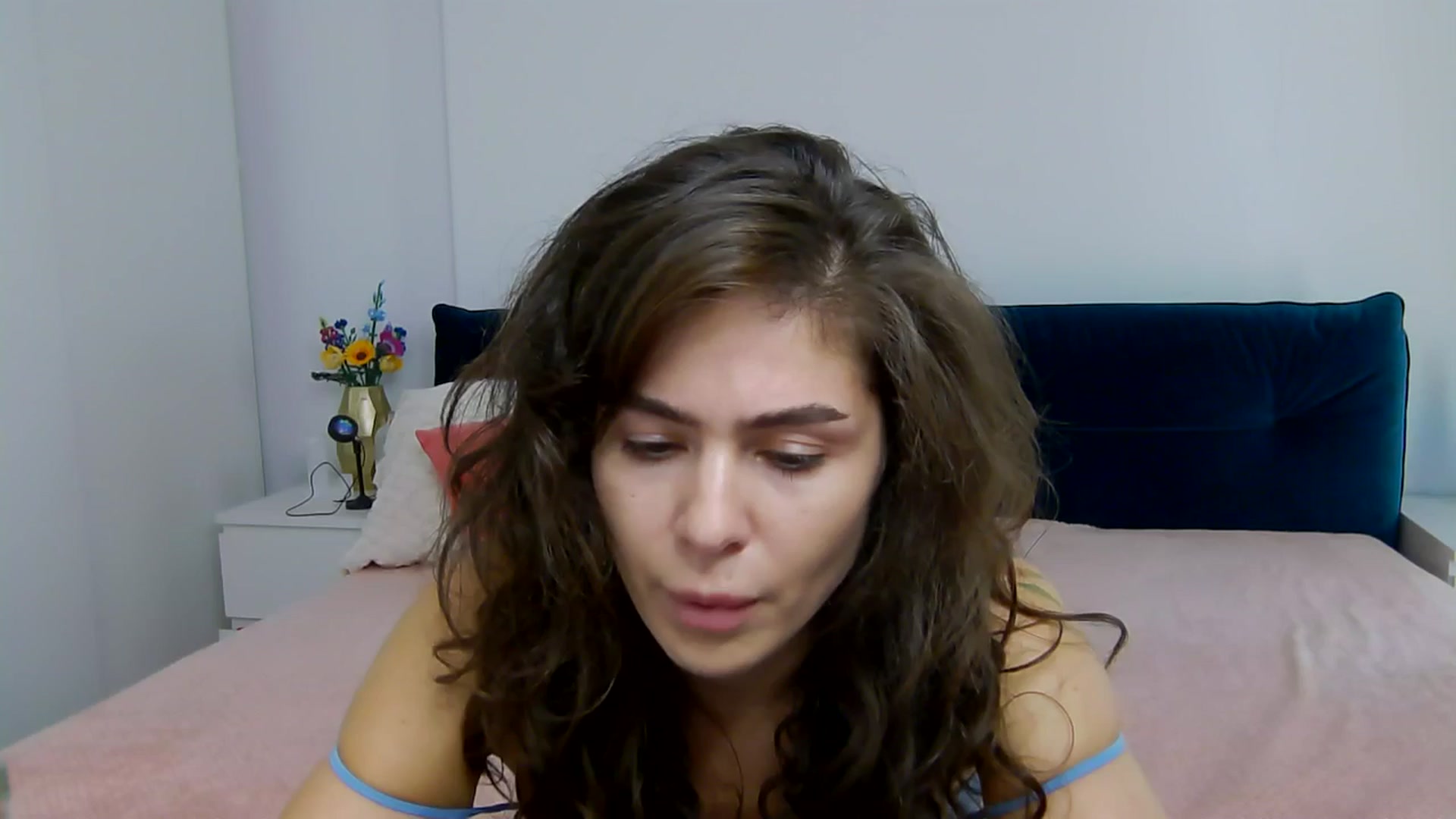 Gallery image thumbnail from NaiaaBee's myfreecams stream on, 11/22/2025, 13:13 image 8 of 20